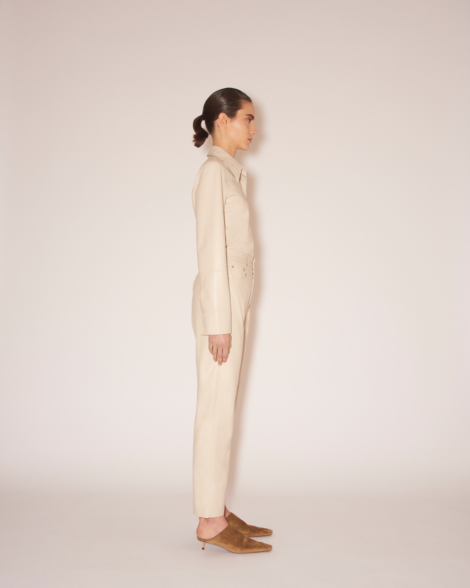 VINNI - OKOBOR™ alt-leather pants - Creme - 5