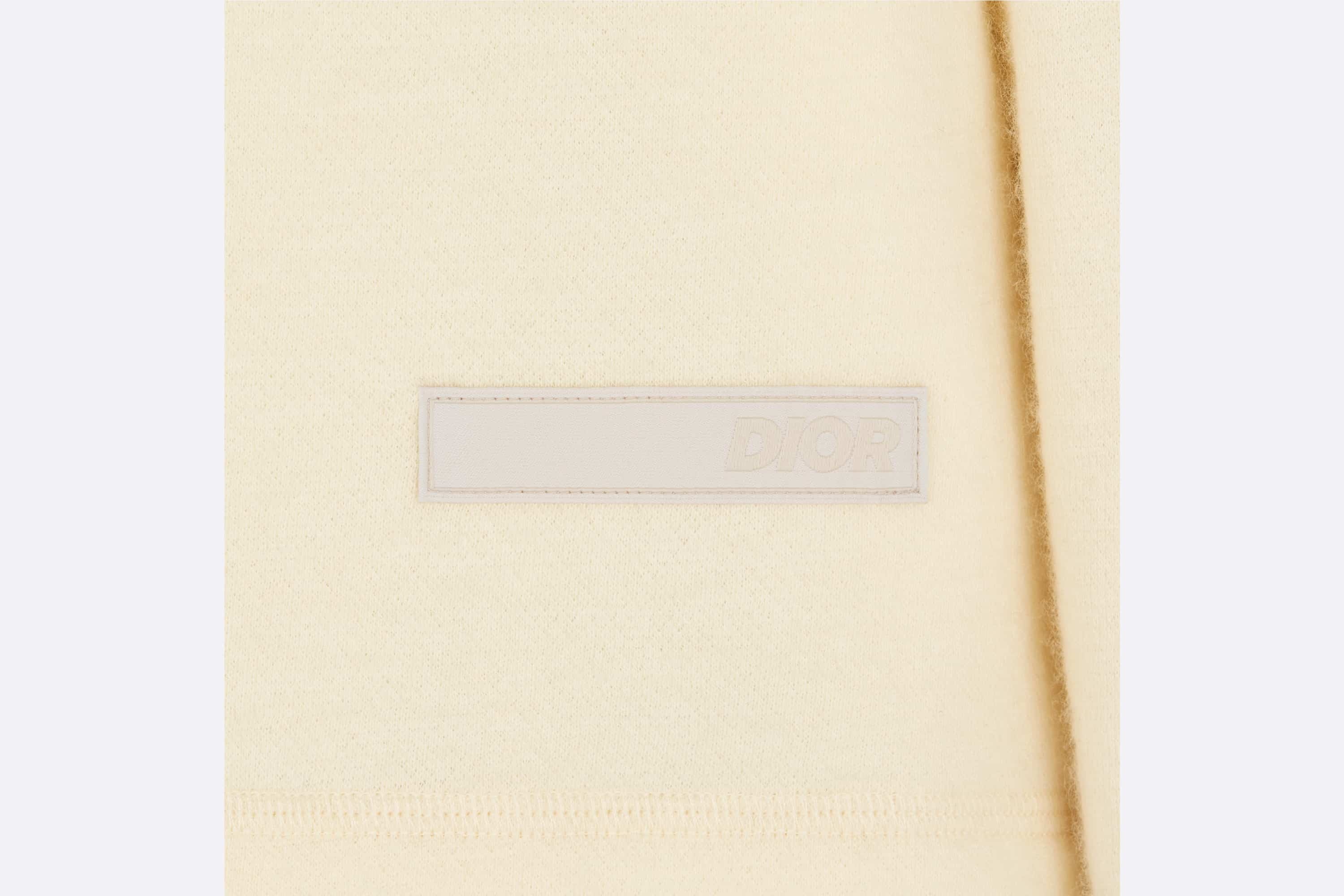 Long-Sleeved Polo Shirt - 4