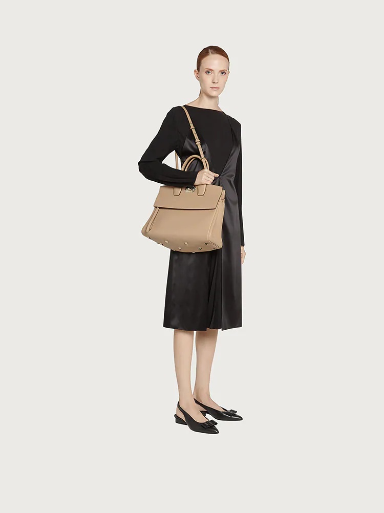 FERRAGAMO STUDIO BAG (M) - 7