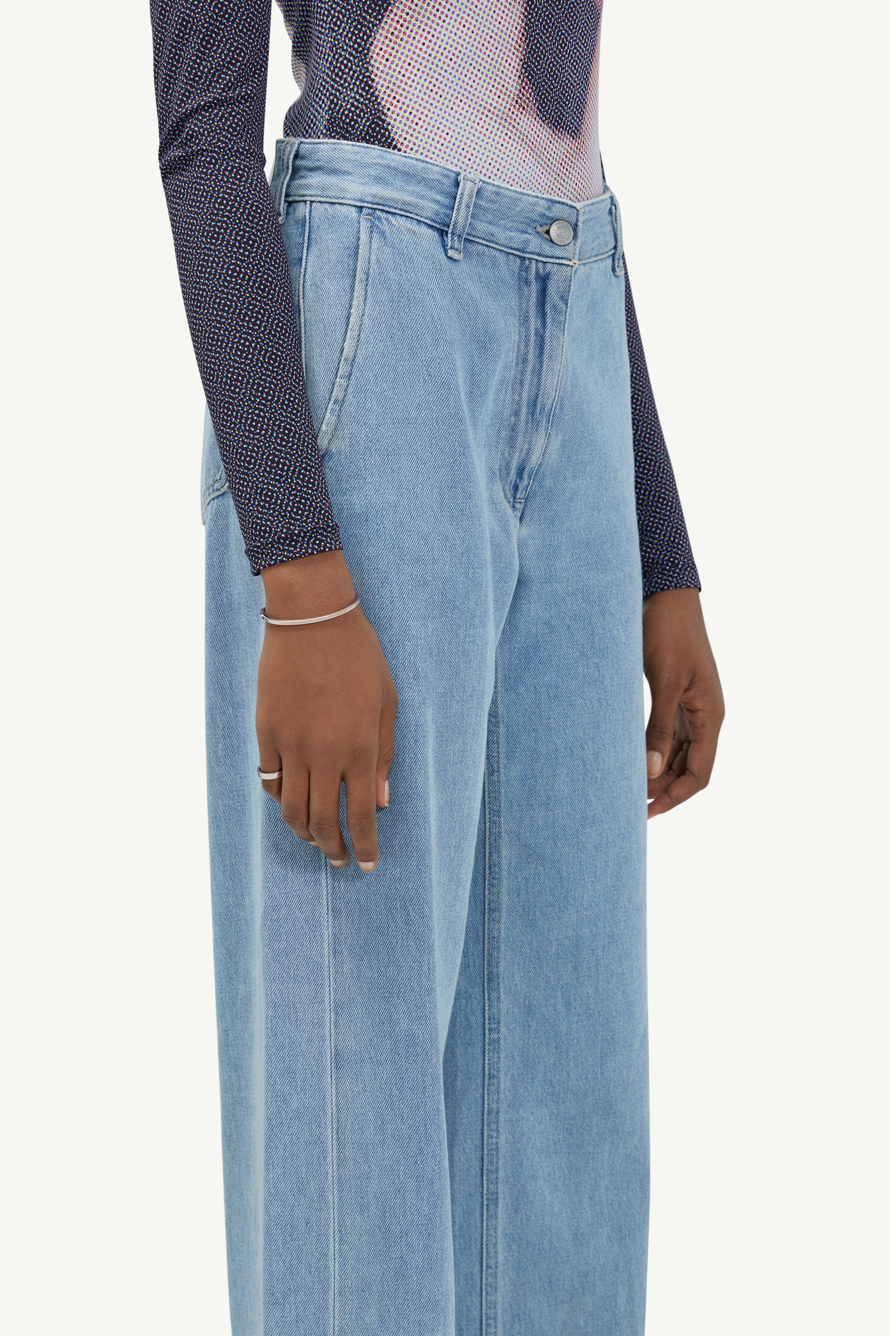 Mid-rise jeans - 5