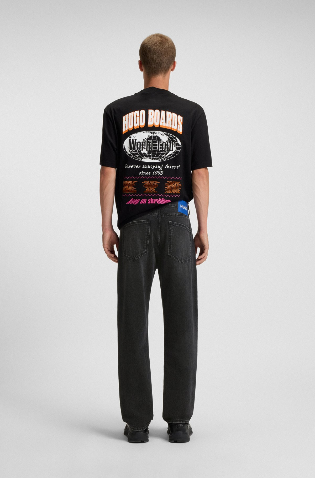 REGULAR-FIT JEANS IN BLACK WASHED DENIM - 4