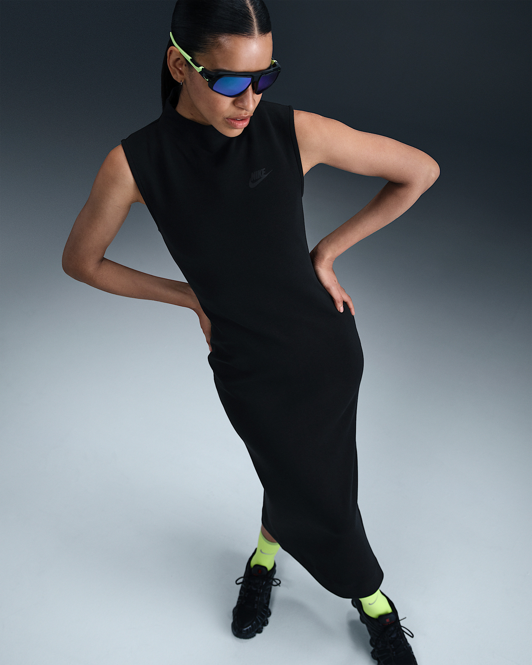 Nike Sportswear Tech Fleece Women's Slim Maxi Tank Dress - 2