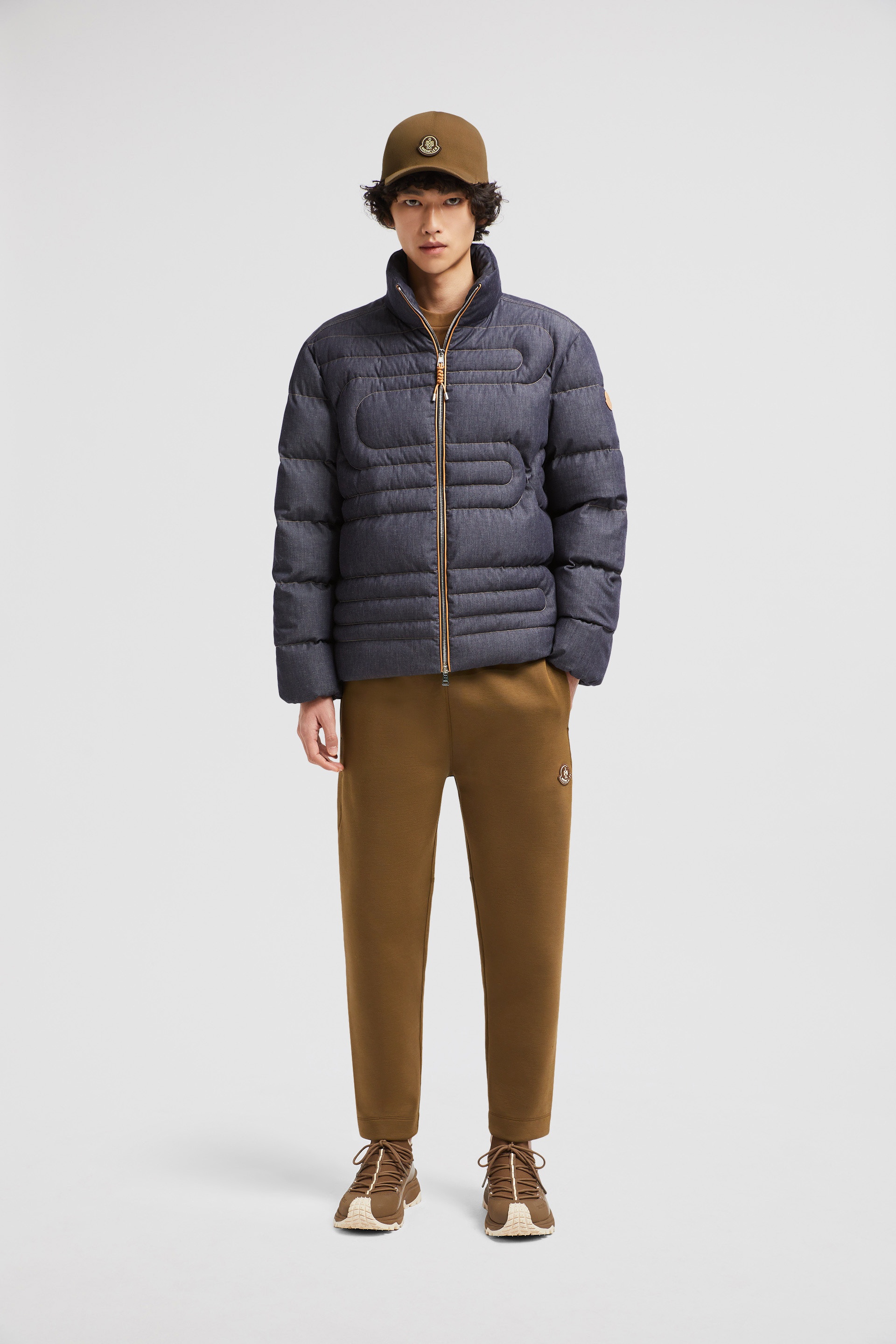 Xiaoqing Snake-Quilted Denim Short Down Jacket ★関税込 Moncler Xiaohai Snake-Quilted Denim Short Down Jacket