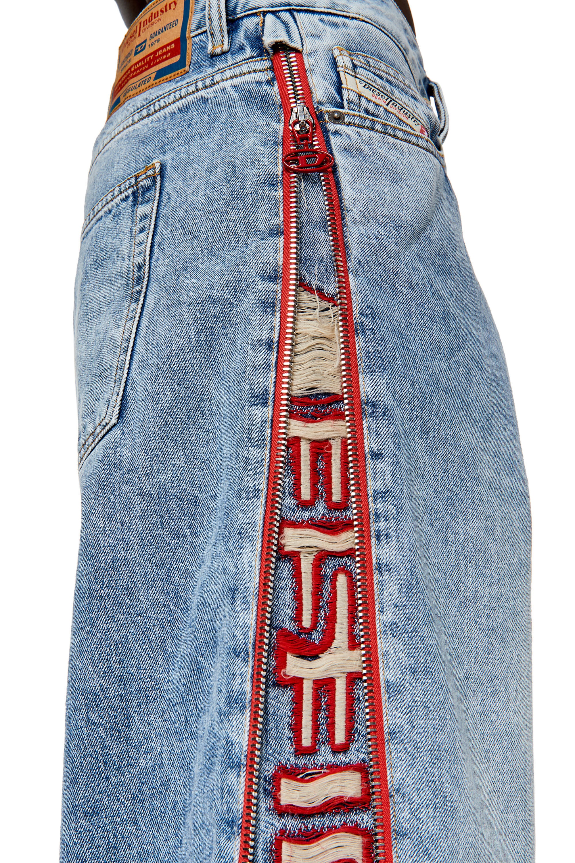 Diesel D-RISE 09G47 STRAIGHT JEANS | REVERSIBLE