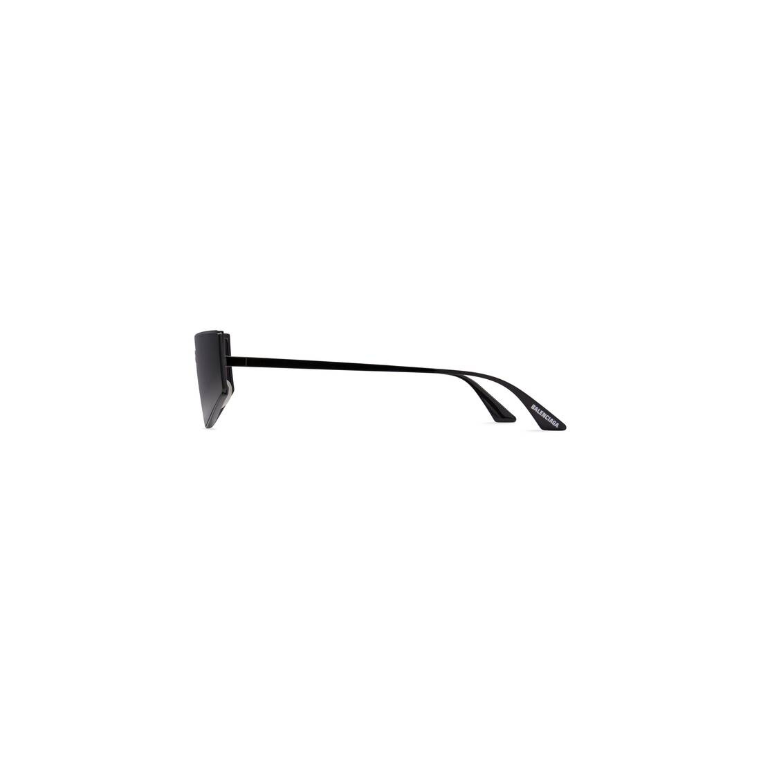 Shield 2.0 Rectangle Sunglasses in Black - 3