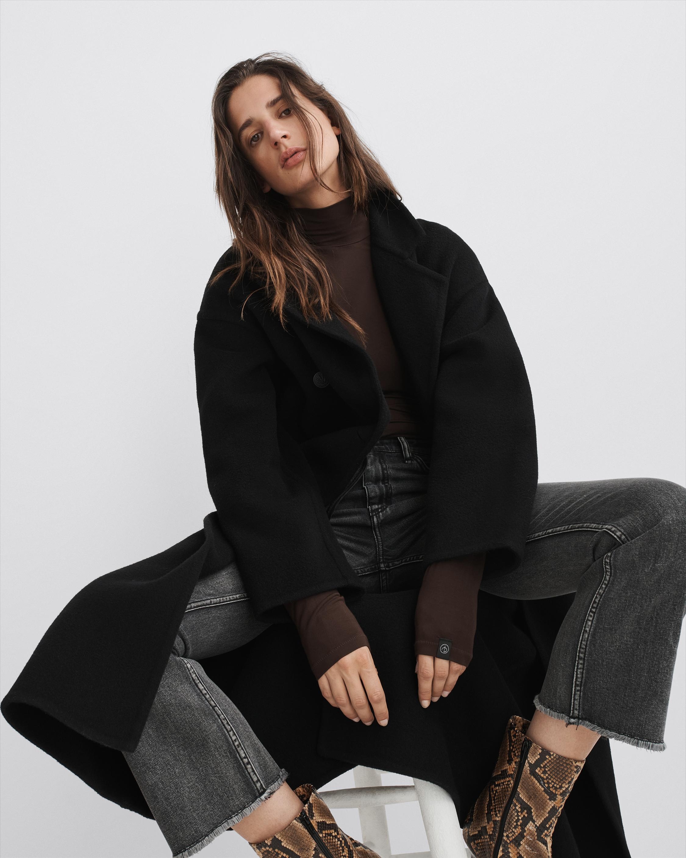 Luca Turtleneck
Modal T-Shirt - 7
