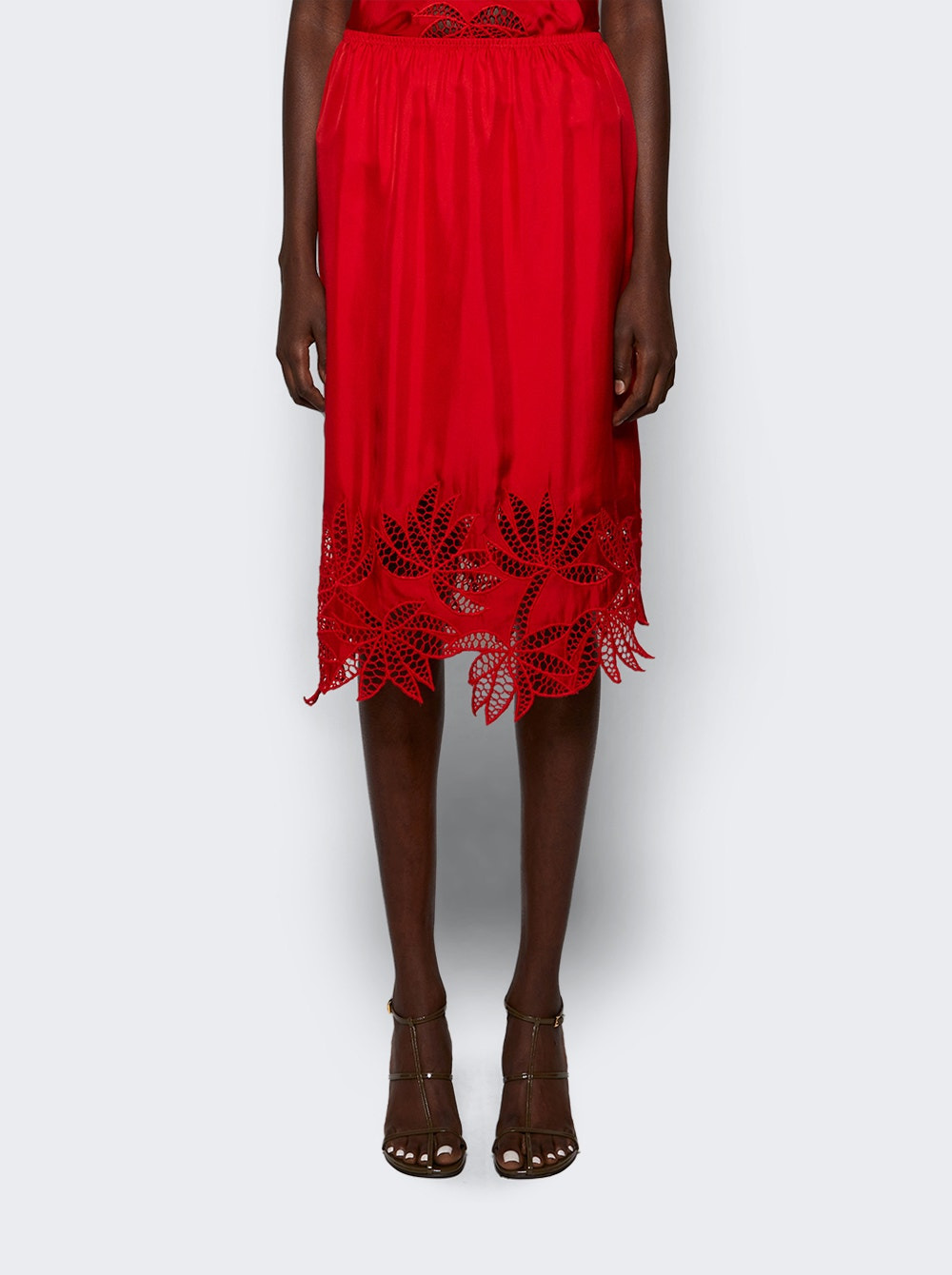 Coverley Skirt Poinsettia - 2