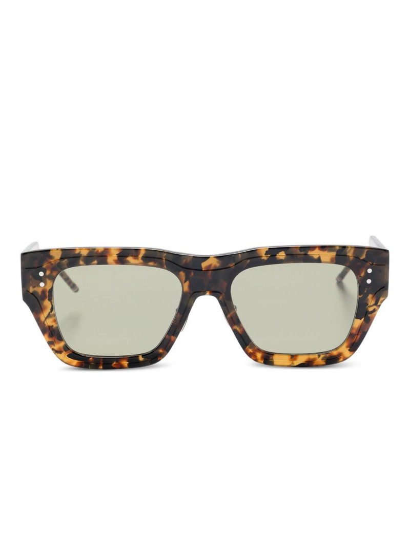 tortoiseshell-effect sunglasses 1