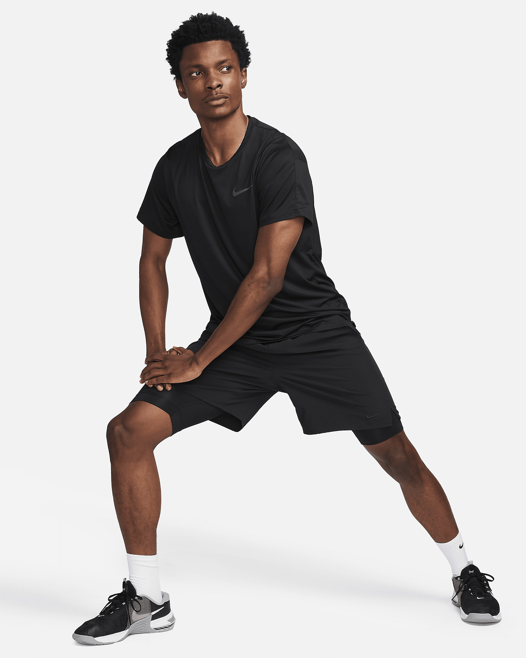 Nike Unlimited Men's Dri-FIT 7" 2-in-1 Versatile Shorts - 10