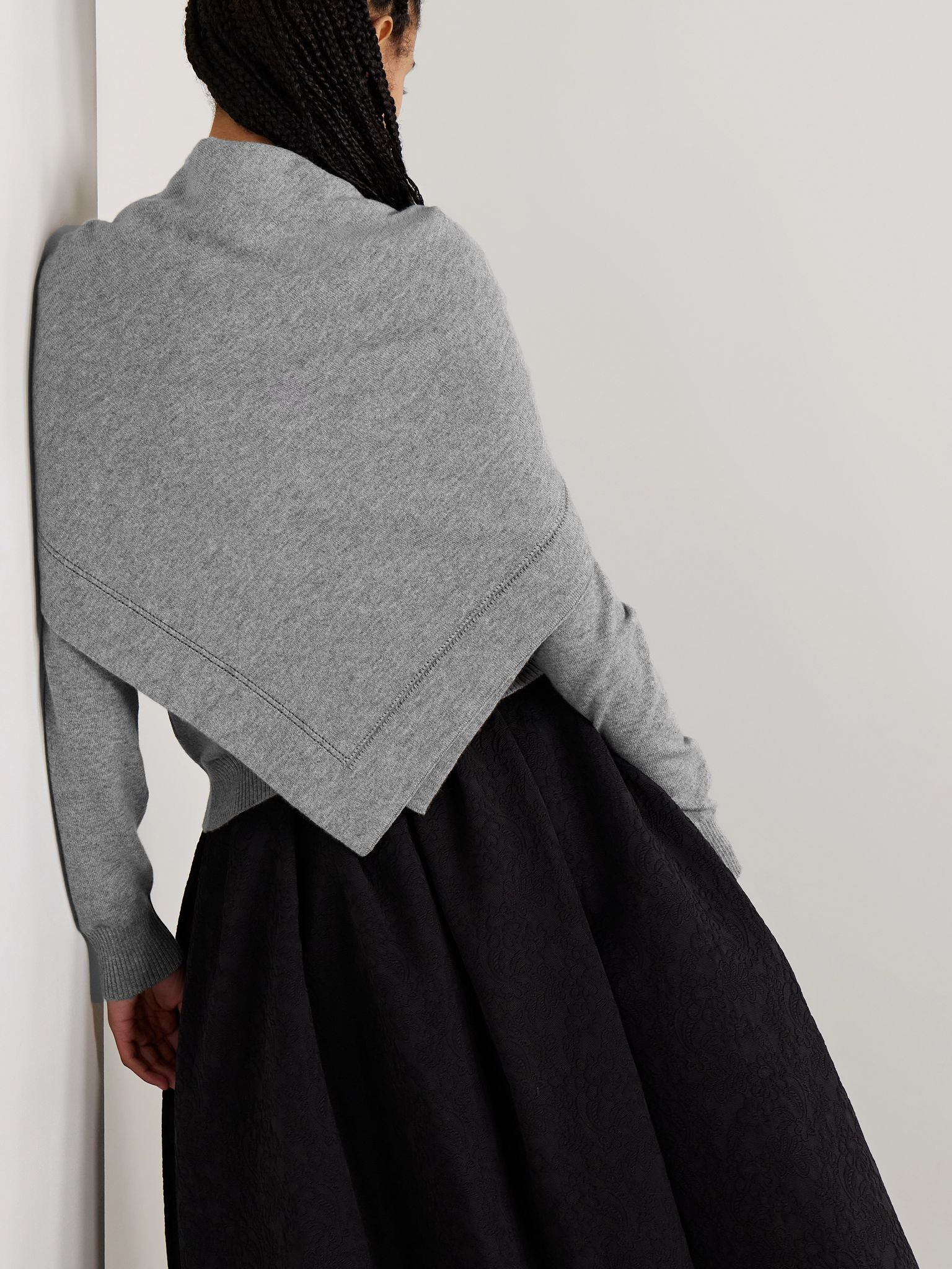 Embellished cashmere sweater and scarf set Gray - 7