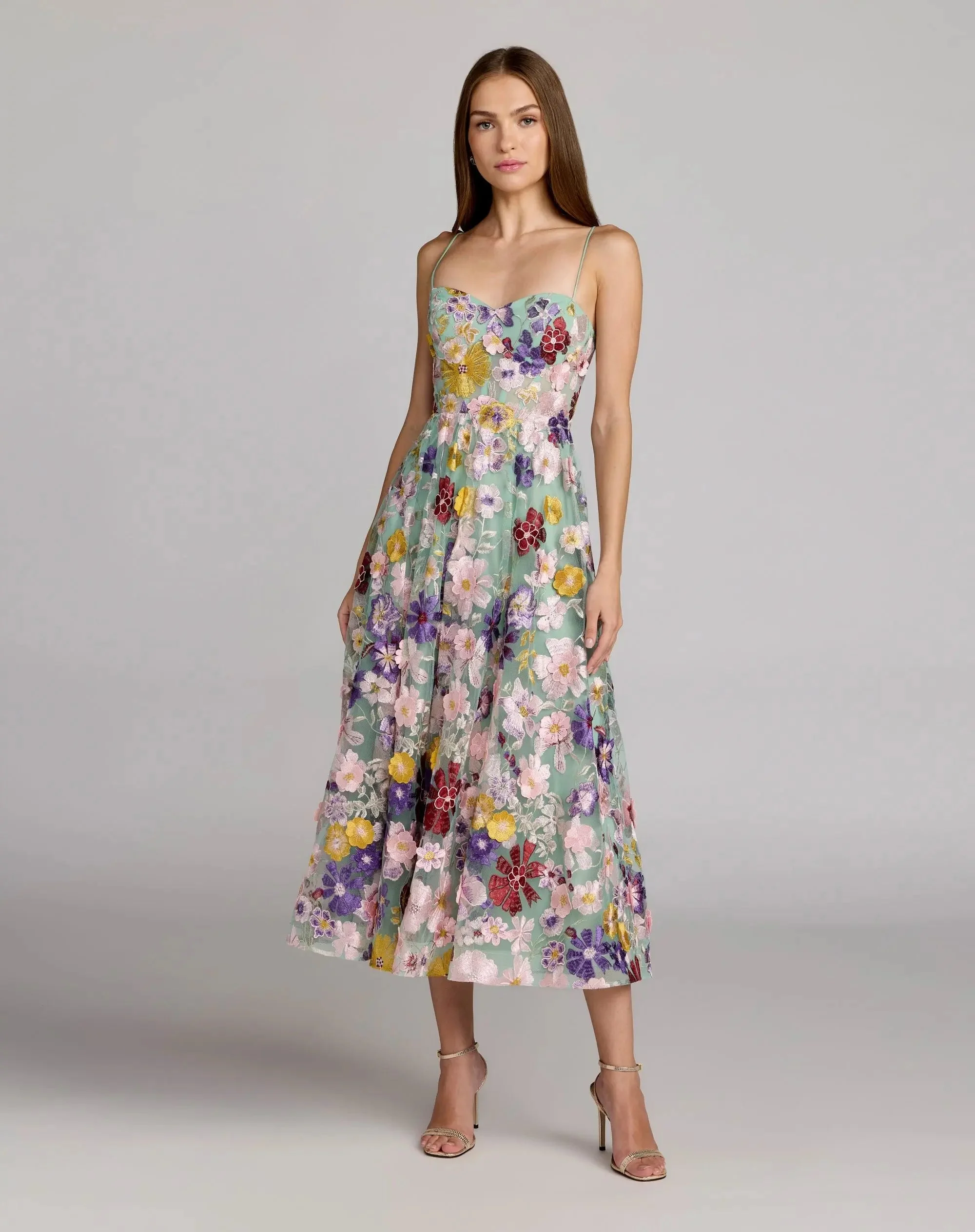 Green Sweetheart Neck Embroidered Midi Dress - 1