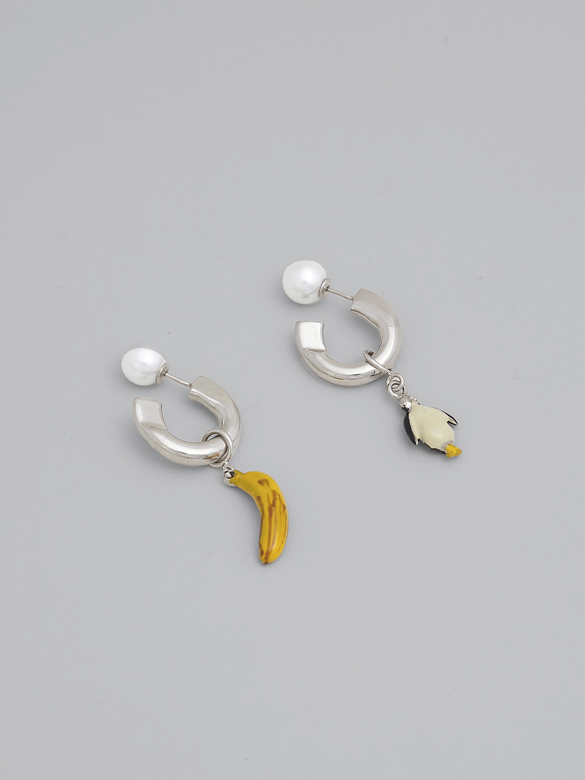 FOUND EARRINGS - 4