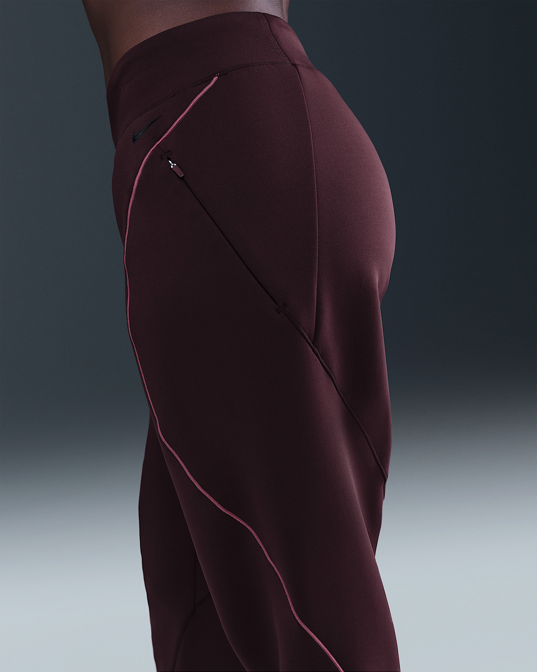 Nike Universa Women's Dri-FIT Mid-Rise Loose 7/8 Pants - 3