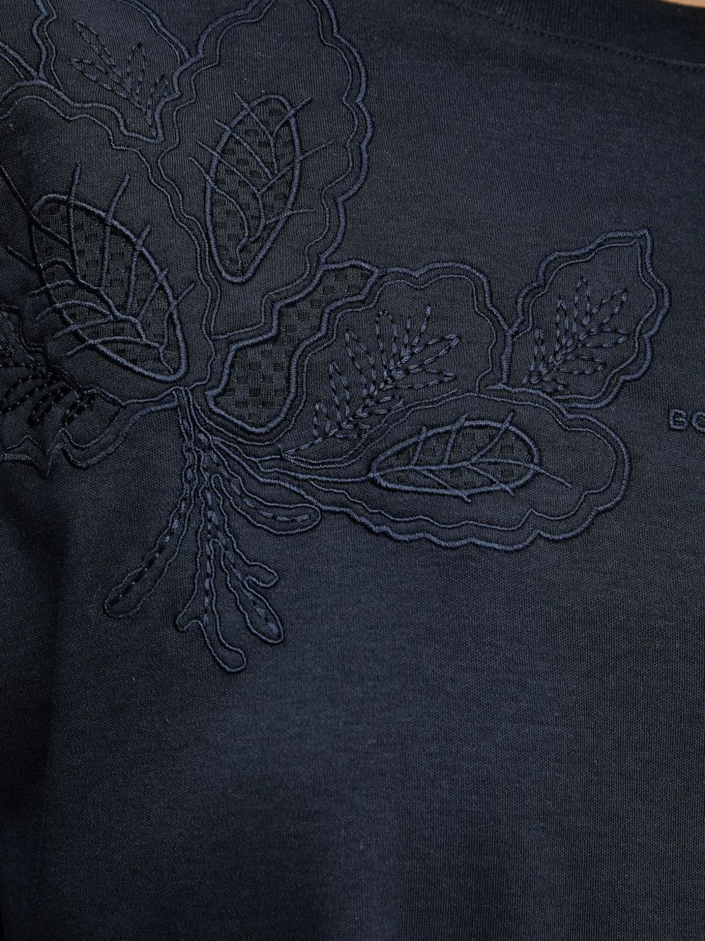 floral-embroidered T-shirt - 5