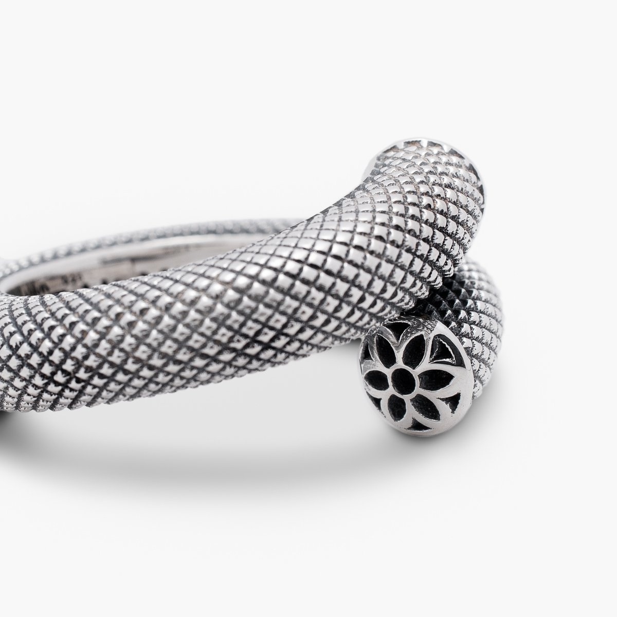 RS-NIXON-S-GSBM GOOD ART HLYWD Trick Dicky / Nixon Ring Goosebump - Sterling Silver - 6