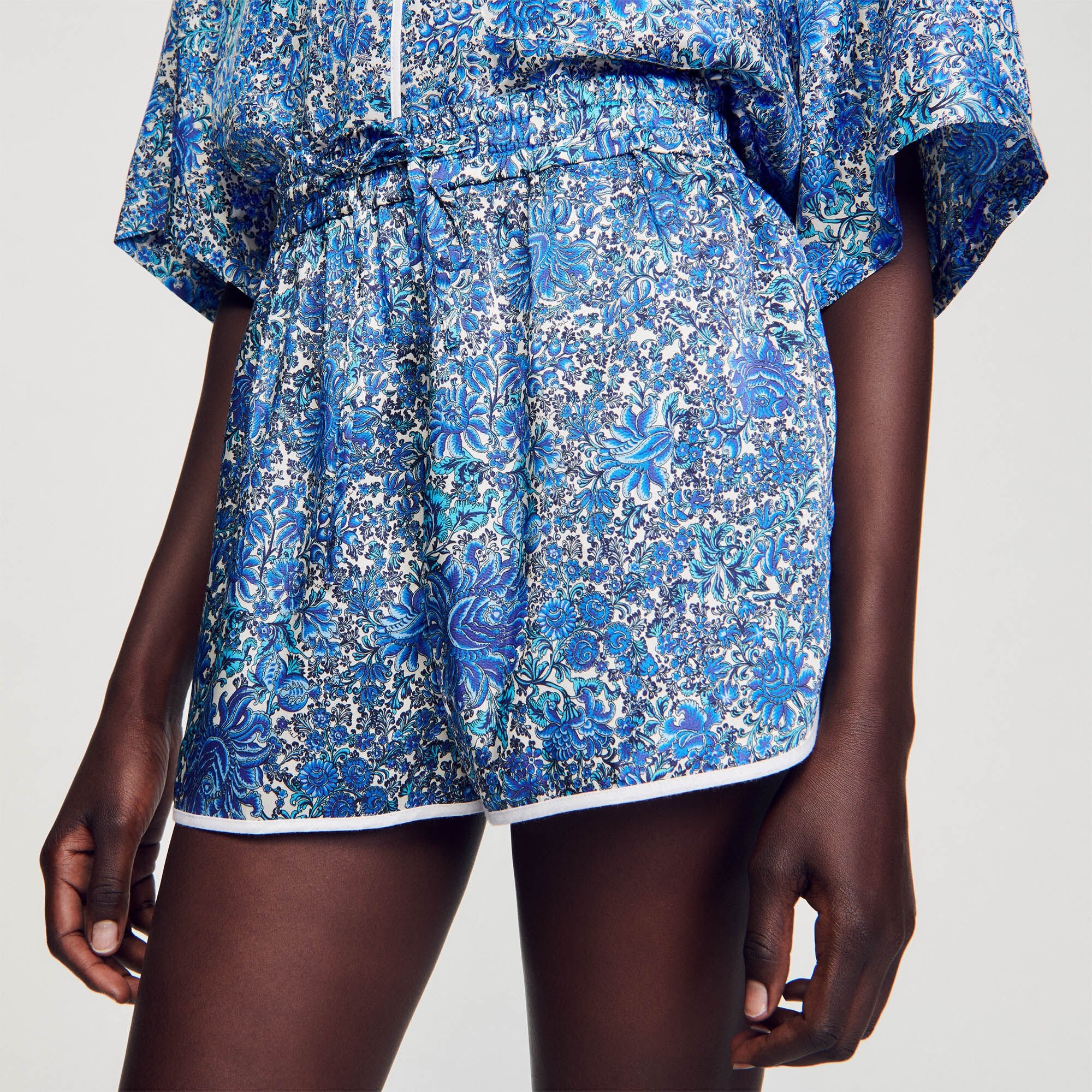 FLORAL PRINT SHORTS - 4