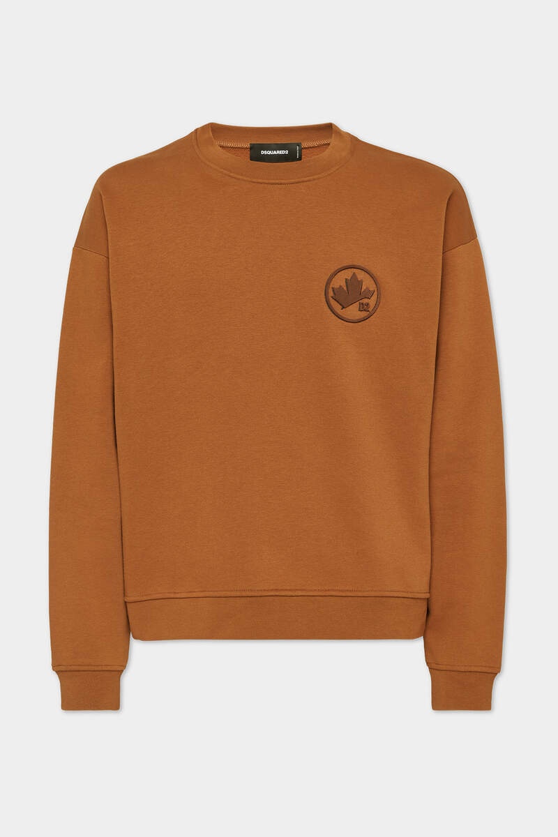 人気☆【DSQUARED2】Maple Leaf Relax Fit Crewneck Sweatshirt DSQUARED2 MAPLE LEAF RELAX FIT CREWNECK SWEATSHIRT | REVERSIBLE