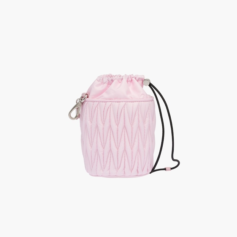 Fabric dry kibble pouch 5