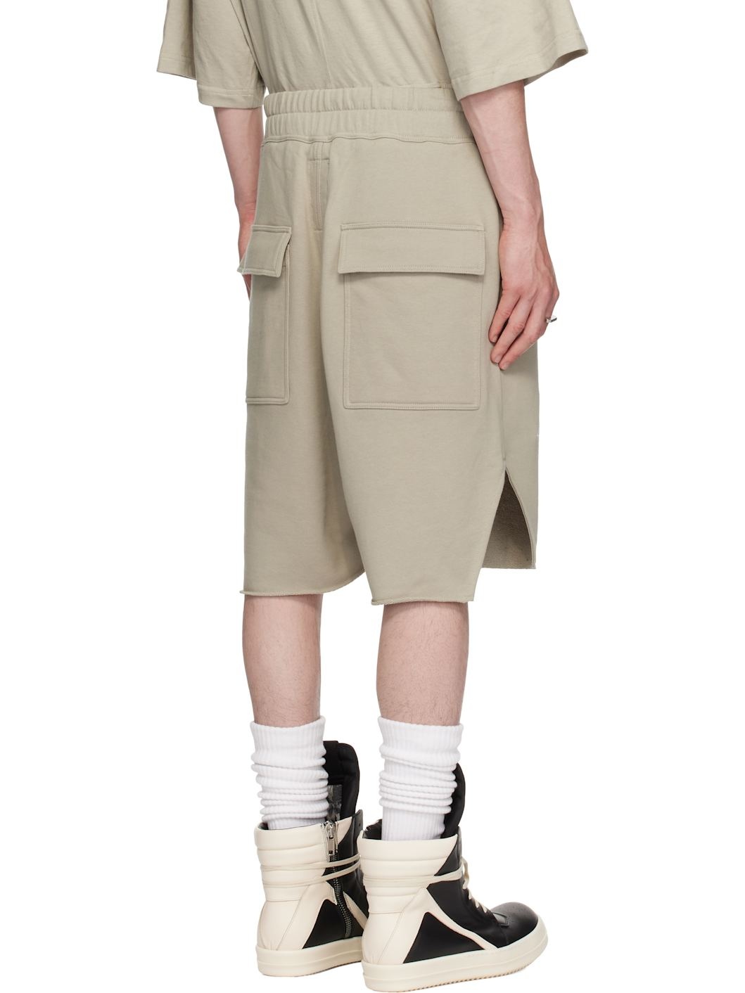 Off-White Champion Edition Beveled Pods Shorts - 3