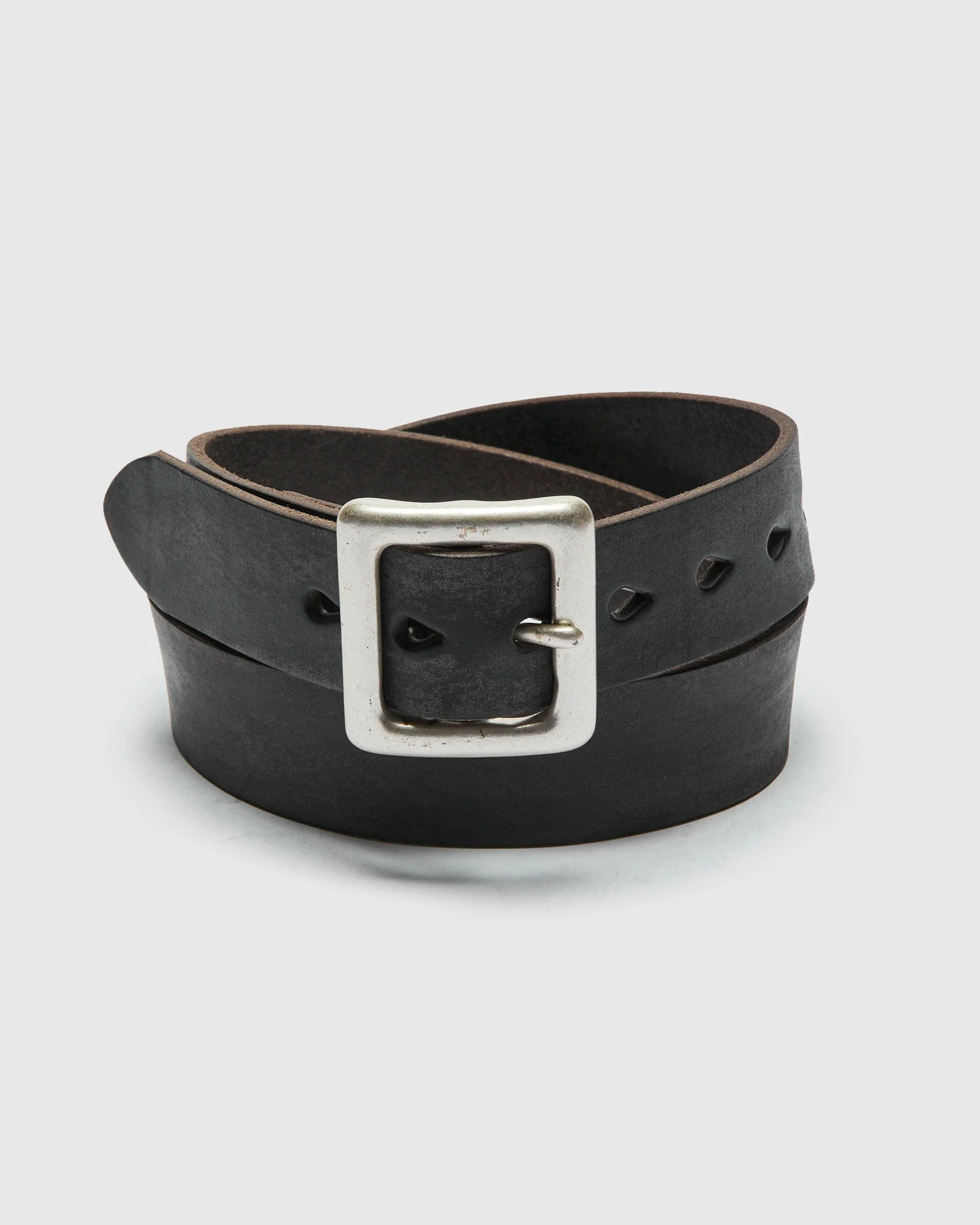6211 Wild Leather Garrison Belt in Black - 1