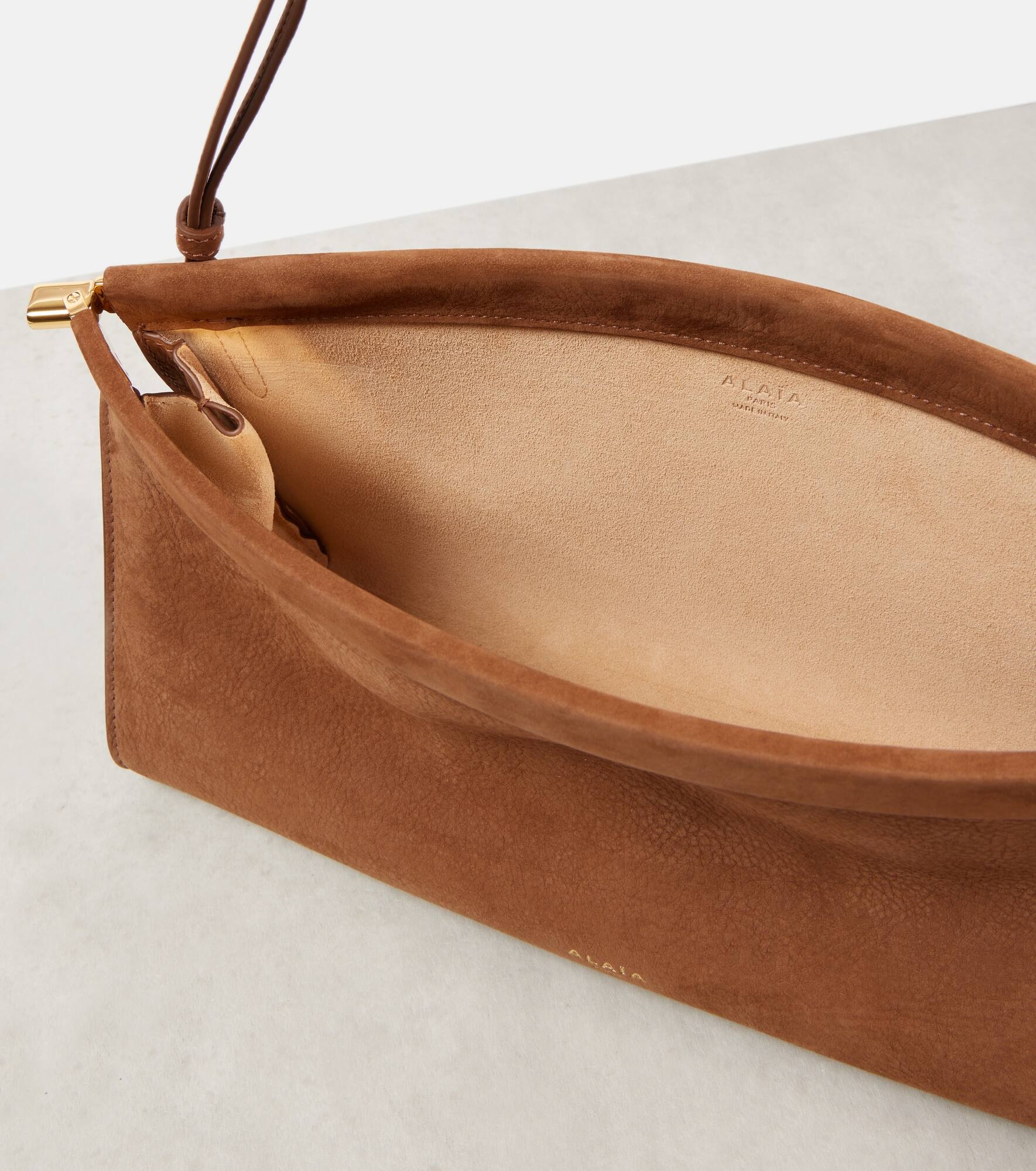 Curve Medium leather shoulder bag - 3