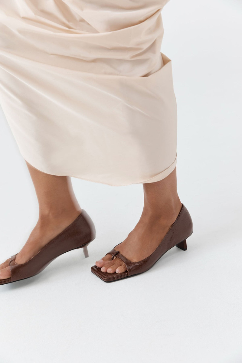 ST. AGNI 90s Square Toe Heel - Patent Liqueur outlook