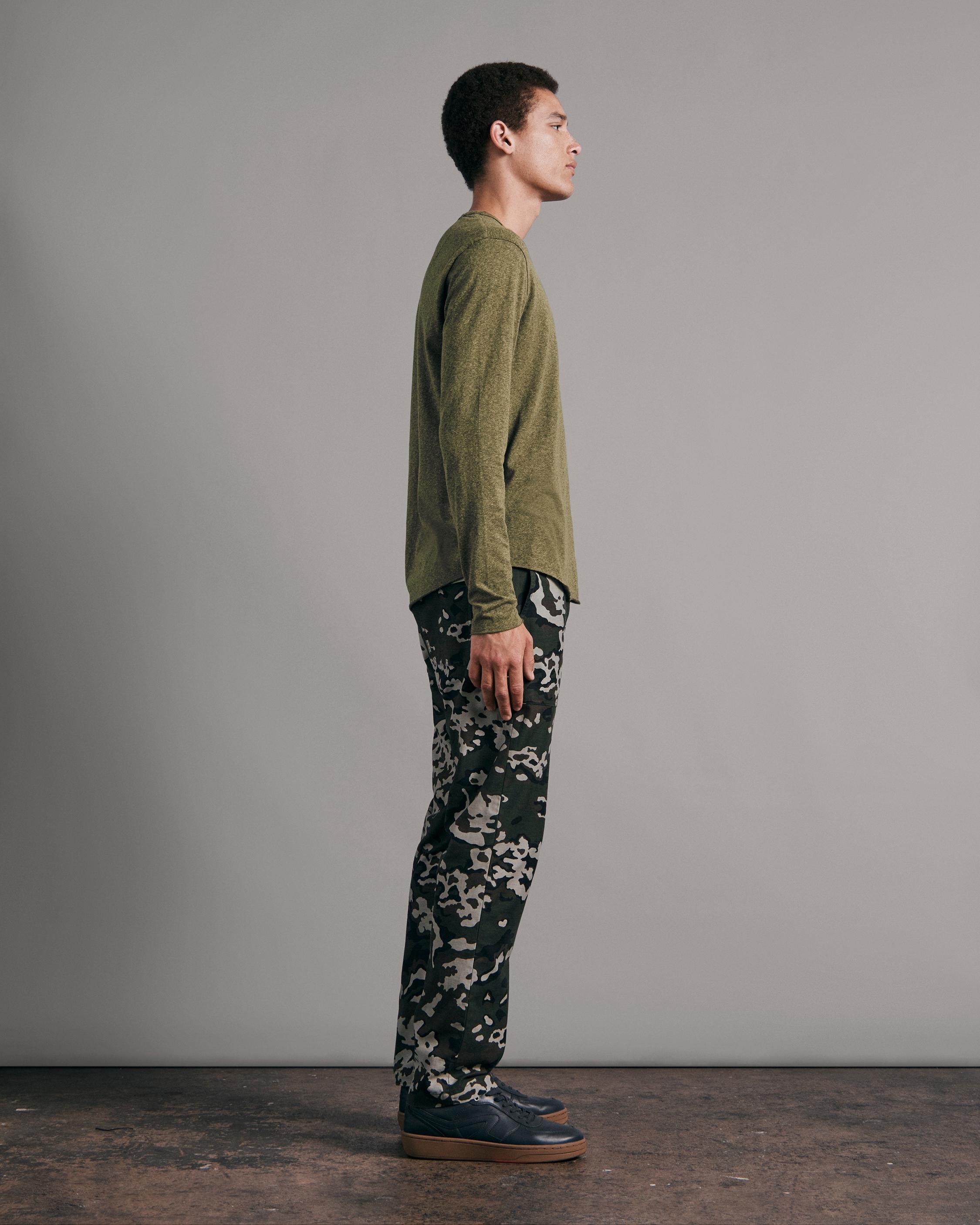 Haydon Jaspé Long Sleeve Tee
Cotton T-Shirt - 4