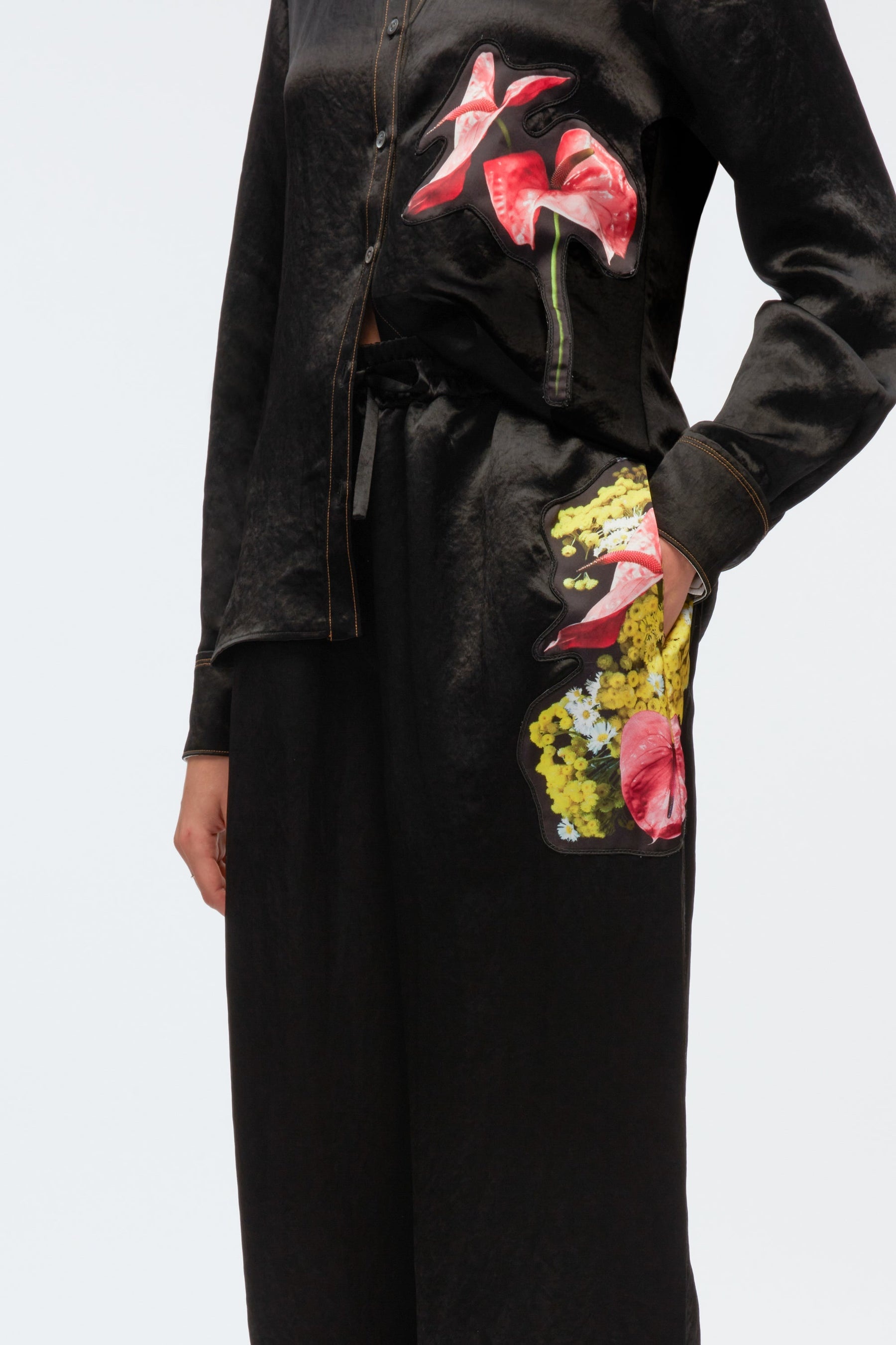 Floral Bouquet Appliqué Pajama Trousers - 4