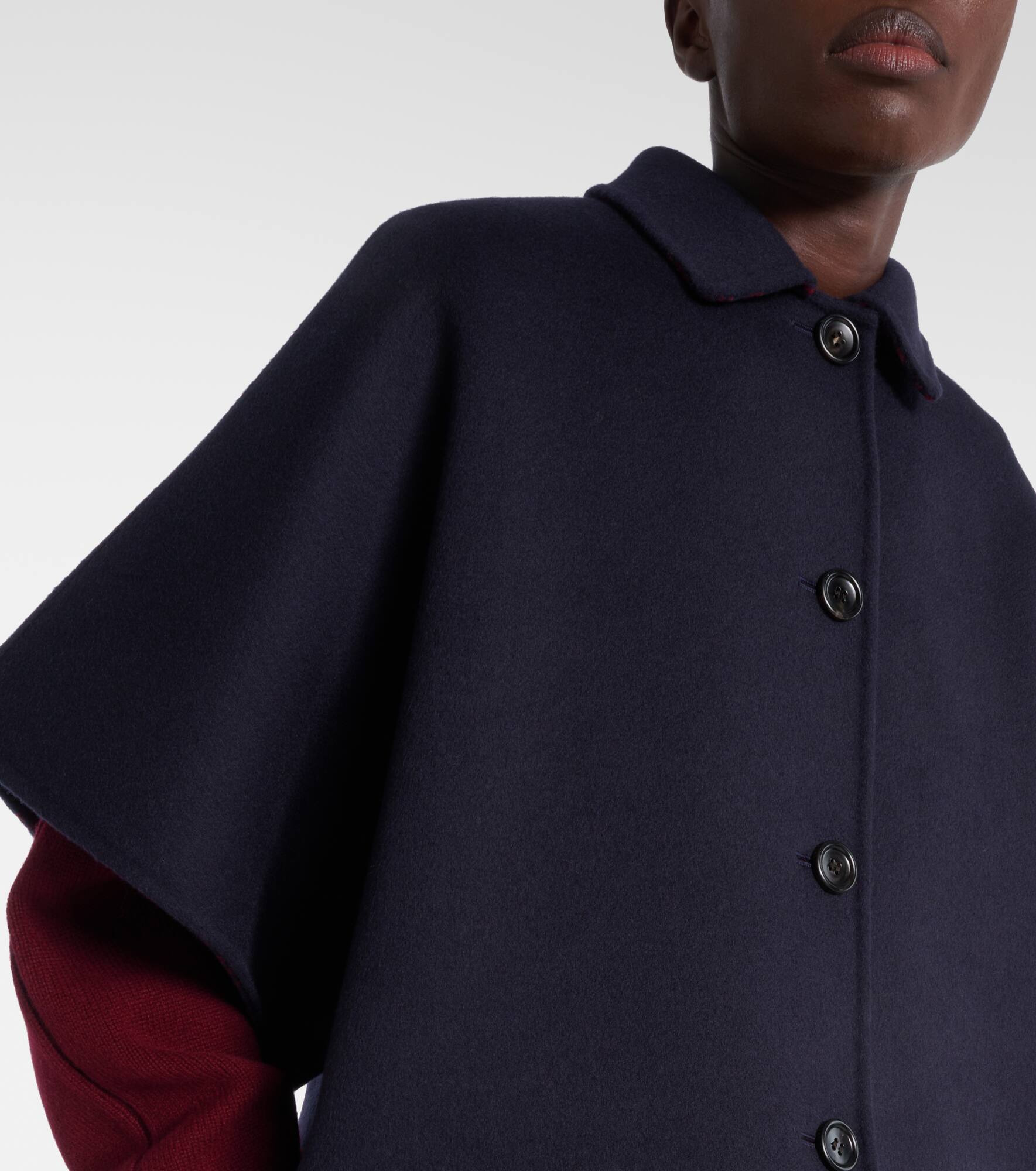 Single-breasted wool cape - 4