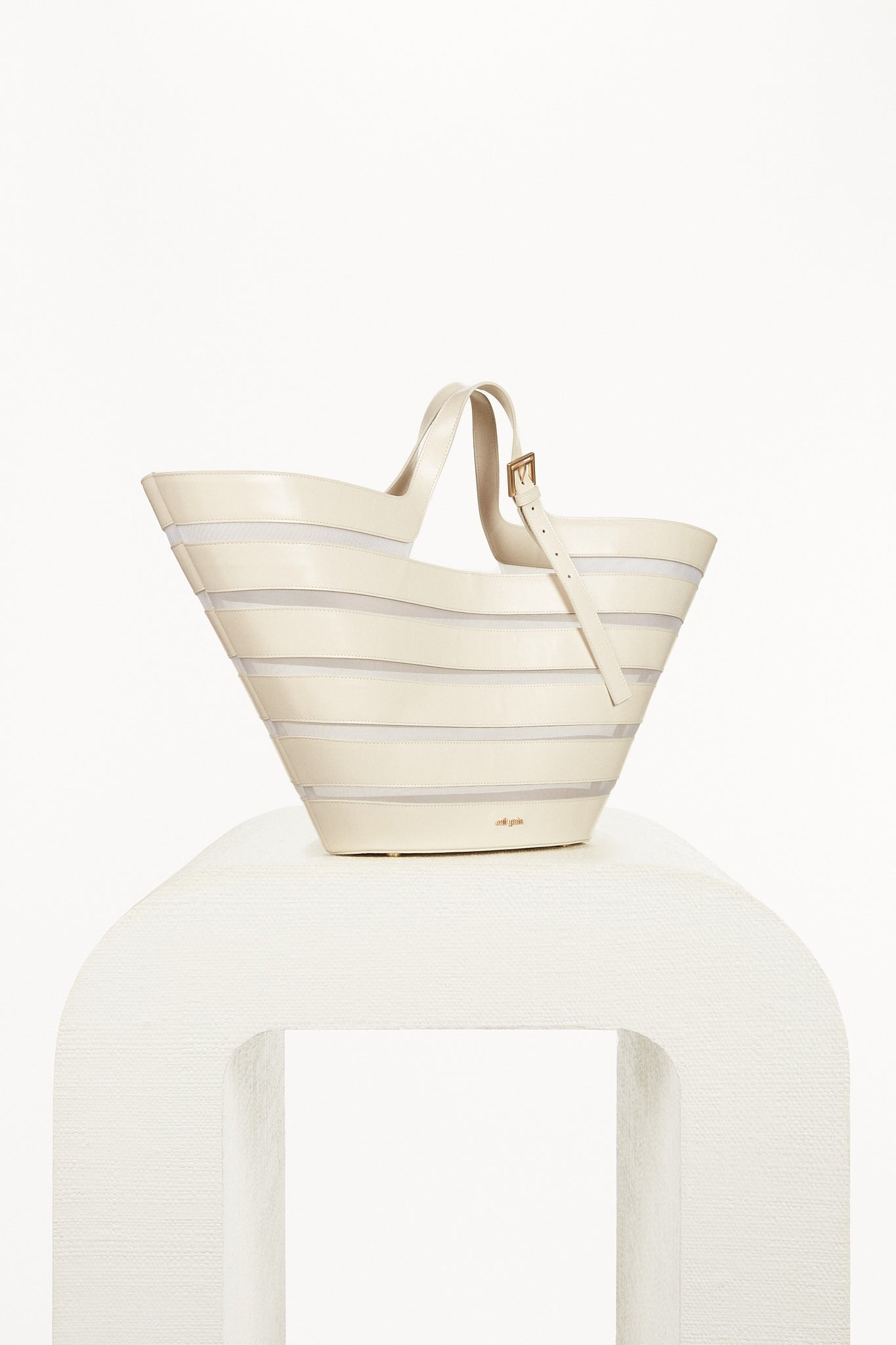 LASZLO TOTE - 3