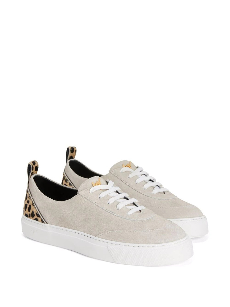 Giuseppe Zanotti Zenas low-top sneakers outlook
