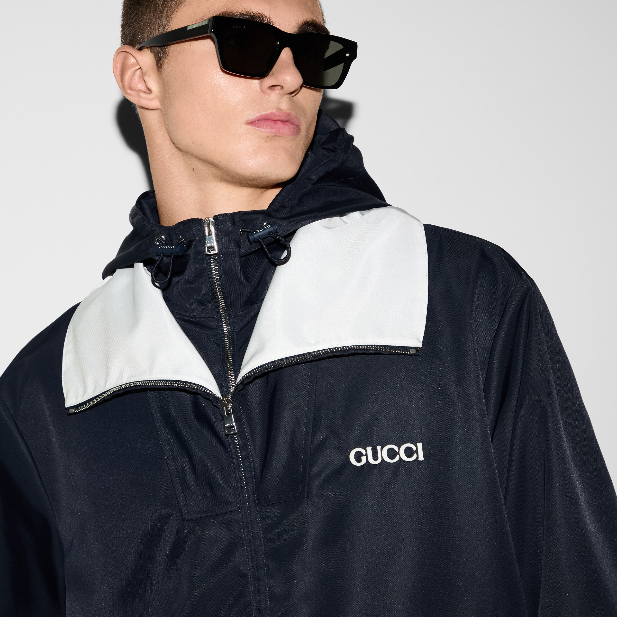 Nylon twill jacket with patch - 5