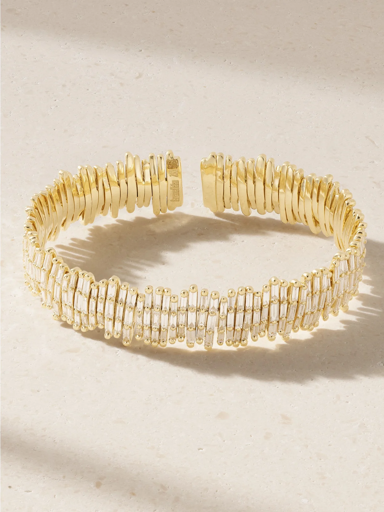 18-karat Gold Diamond Cuff - 1