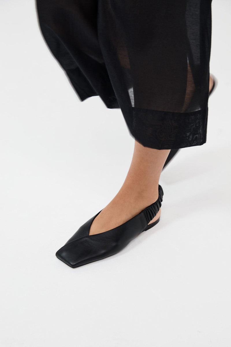 Envelope Sling Back Flat - Black 5