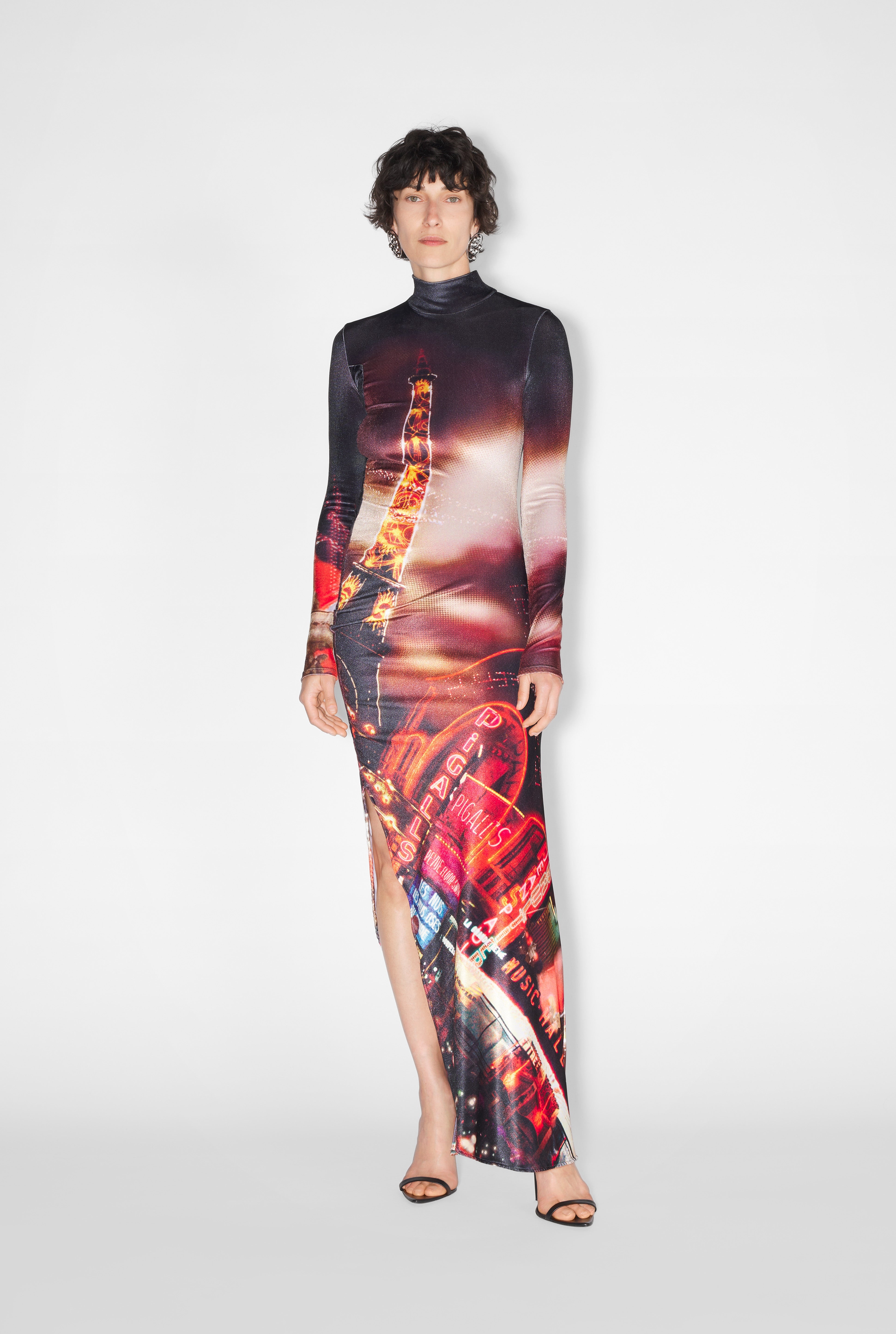 THE VELVET PIGALLE DRESS - 2