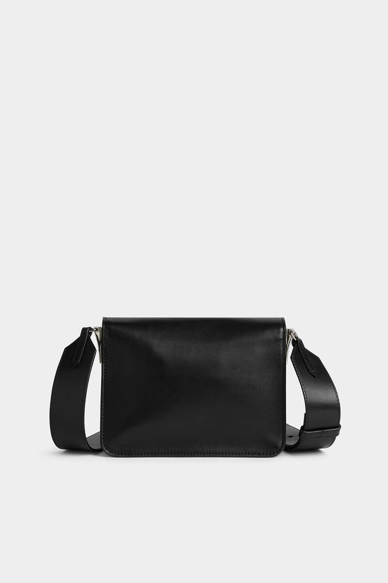 DSQUARED2 D2 STATEMENT SHOULDER BAG outlook