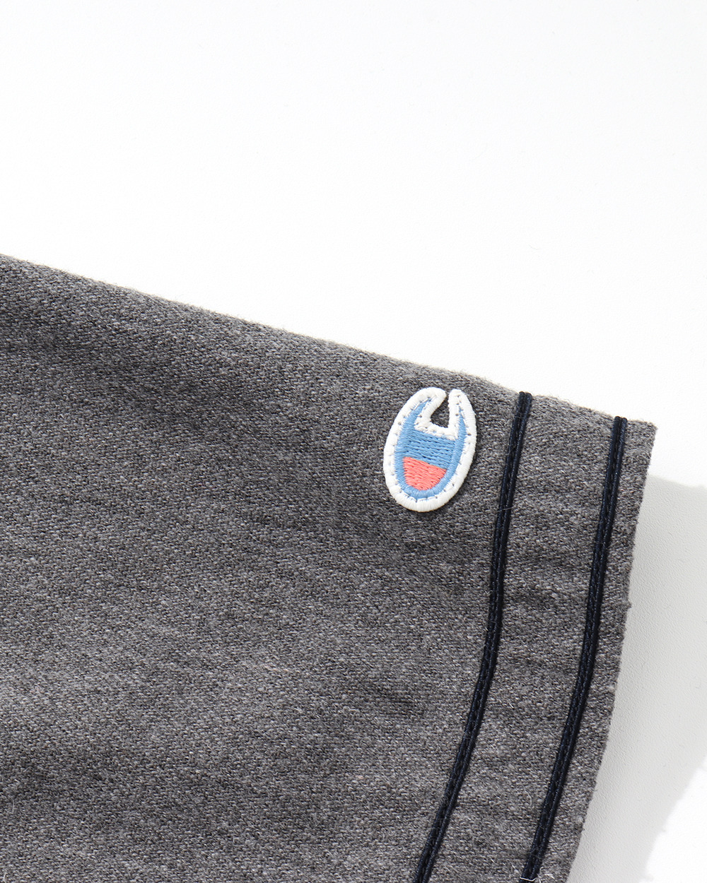 Champion - 8
