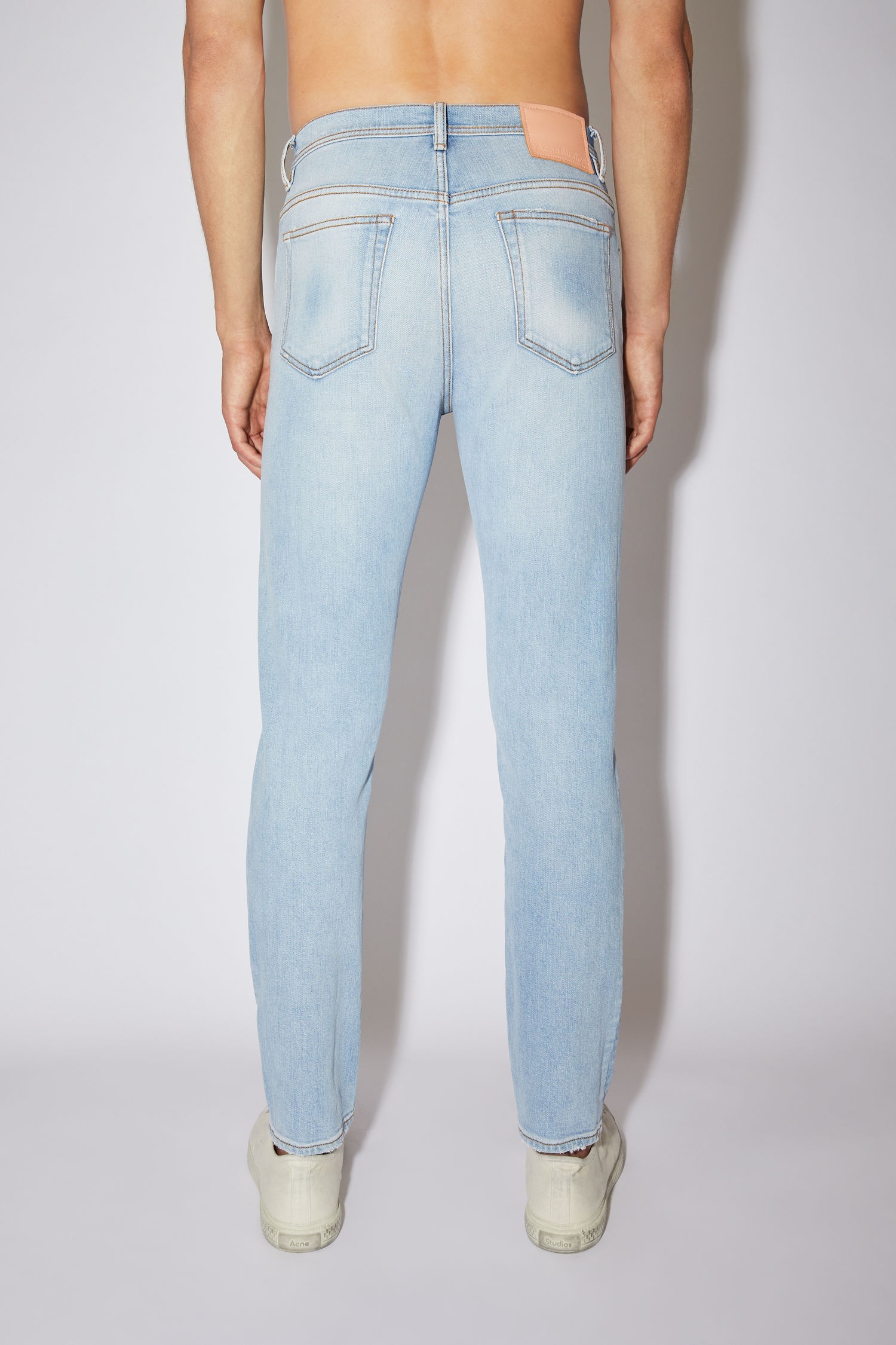 Slim tapered jeans - Pale blue - 3