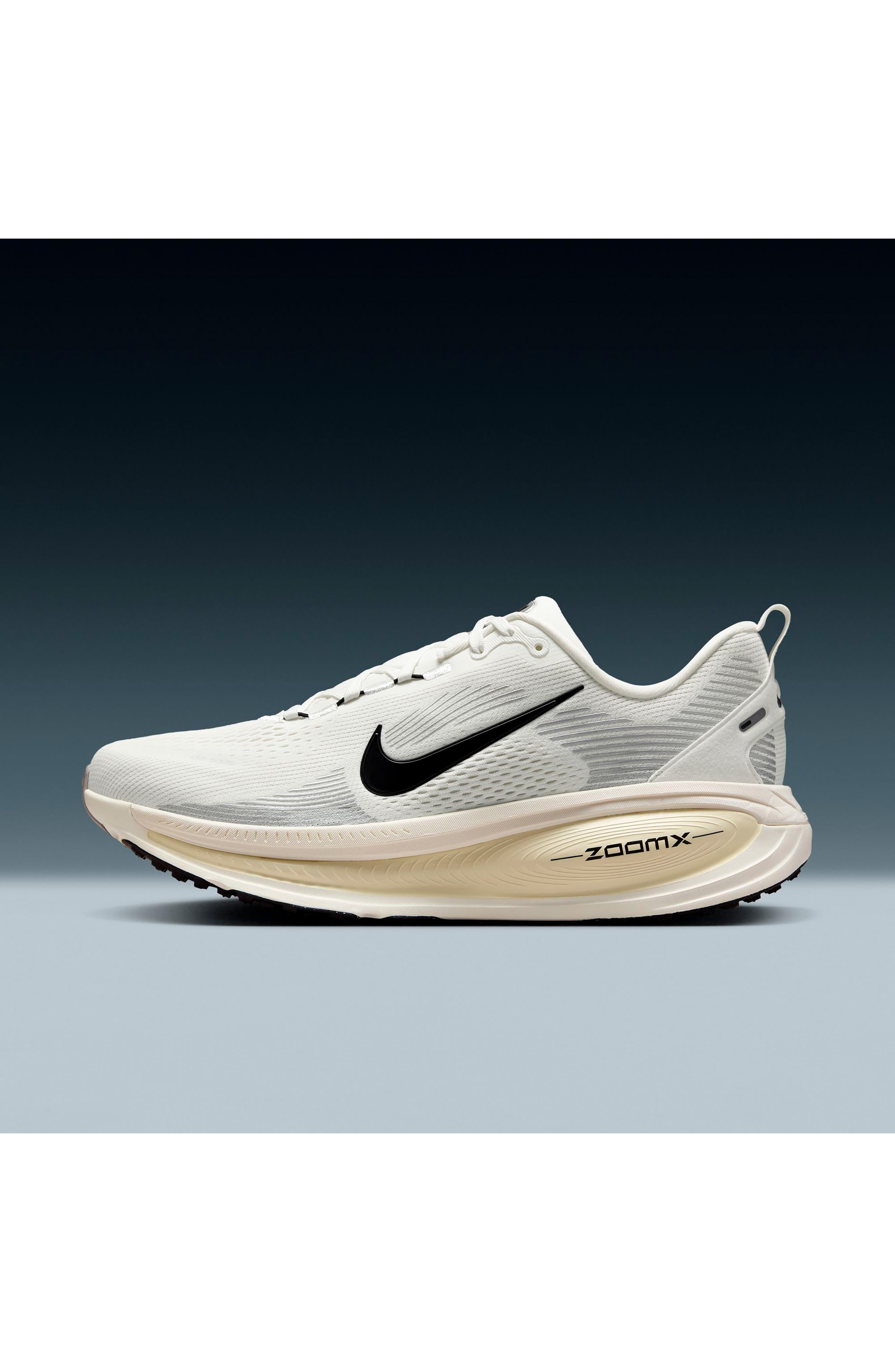 Nike Vomero 18 Running Shoe in 101 Smtwht/black at Nordstrom - 2