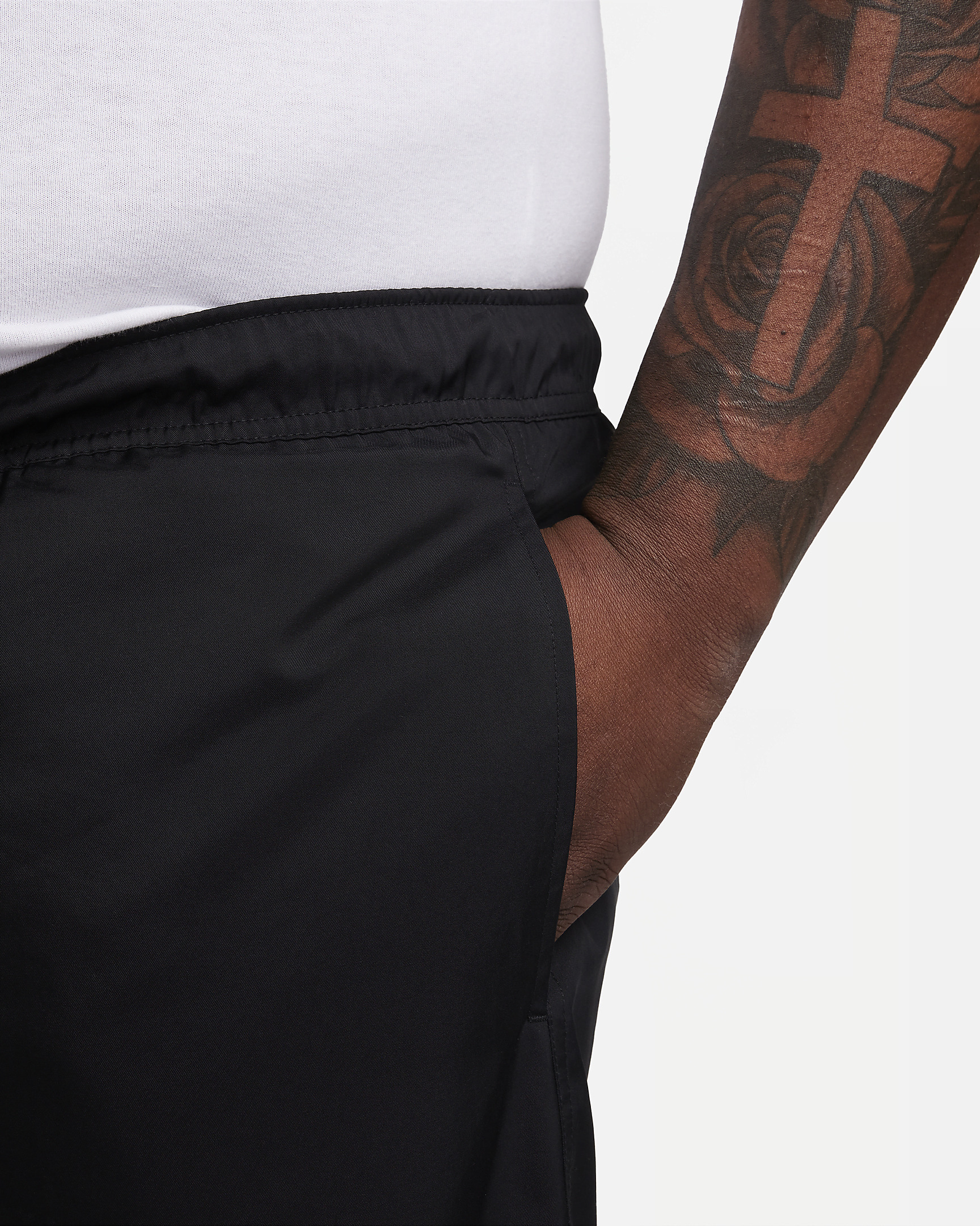 Nike Club Men's Woven Flow Shorts - 11