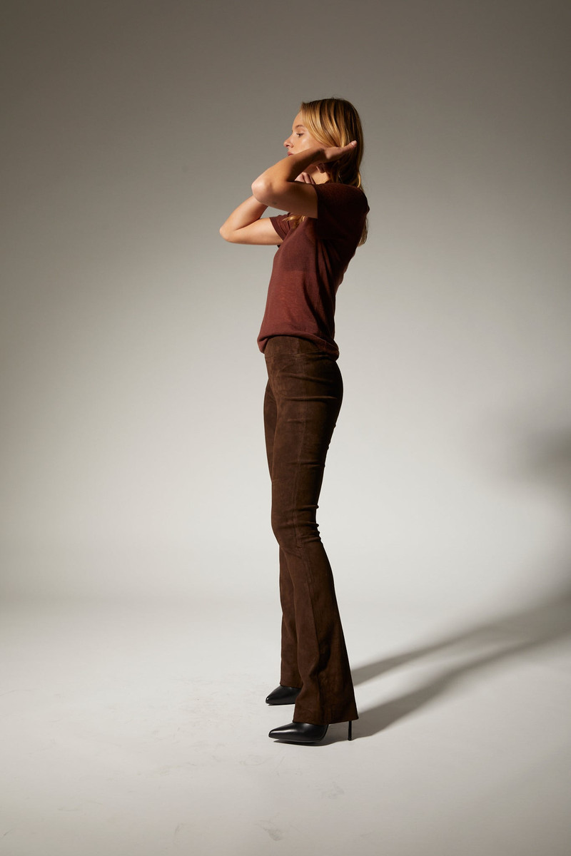 SPRWMN AMERICANO SUEDE MICRO FLARE outlook