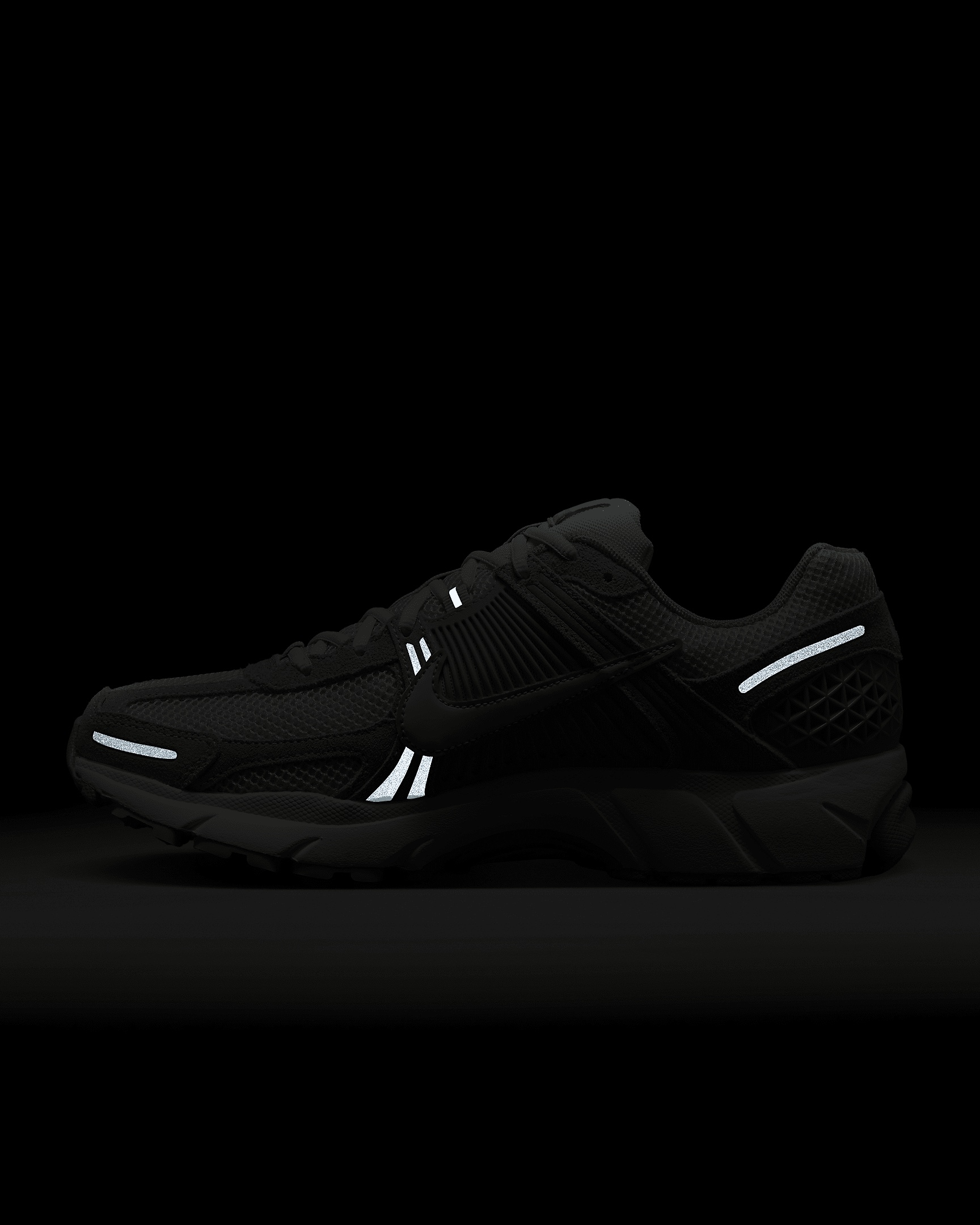 Nike Men's Zoom Vomero 5 Shoes - 12