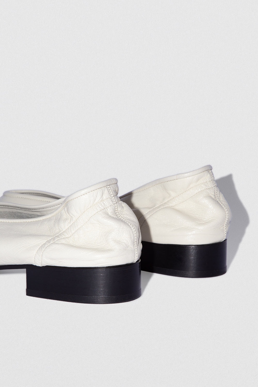 Carré Limewash Creased Leather Pump - 3