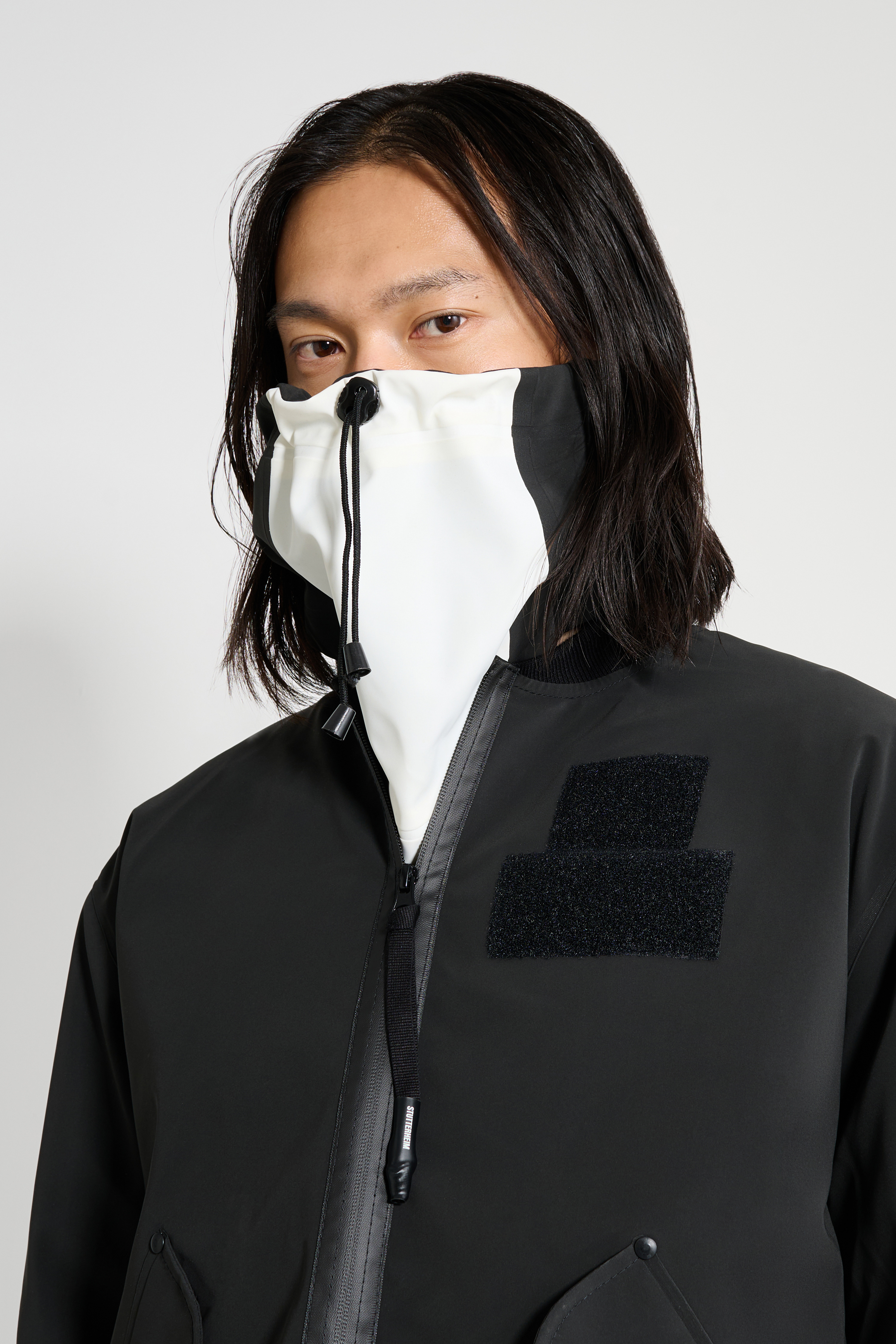 Rain Collar Black/White - 2