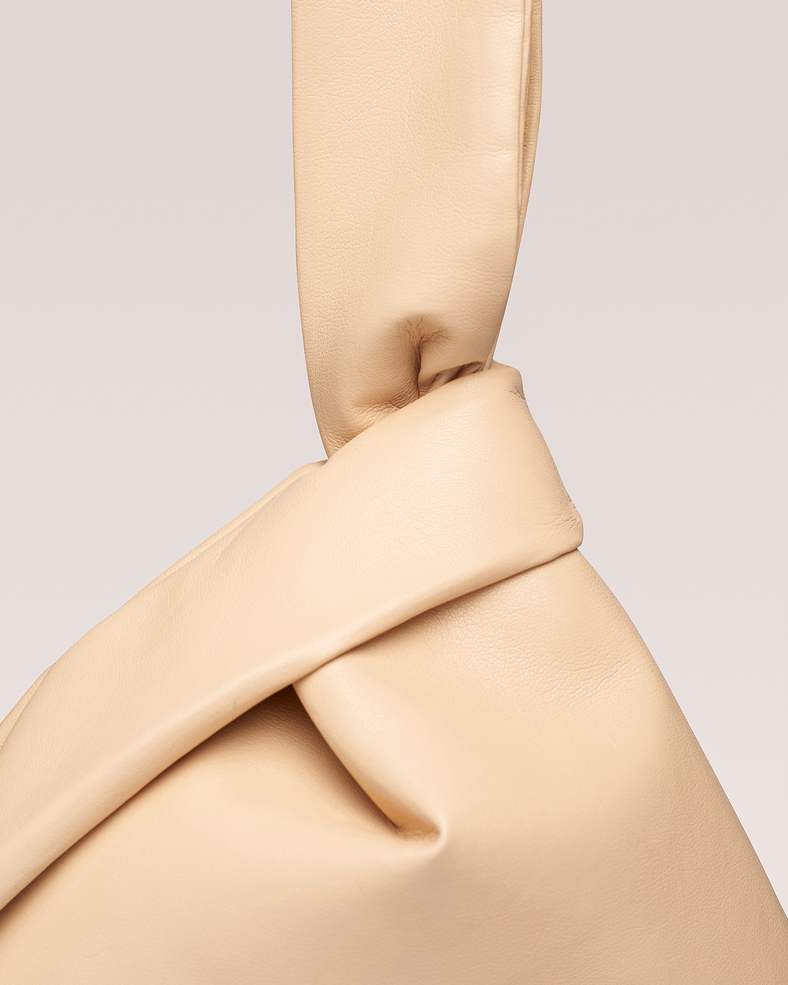 JEN - Vegan leather clutch - Eggshell - 2