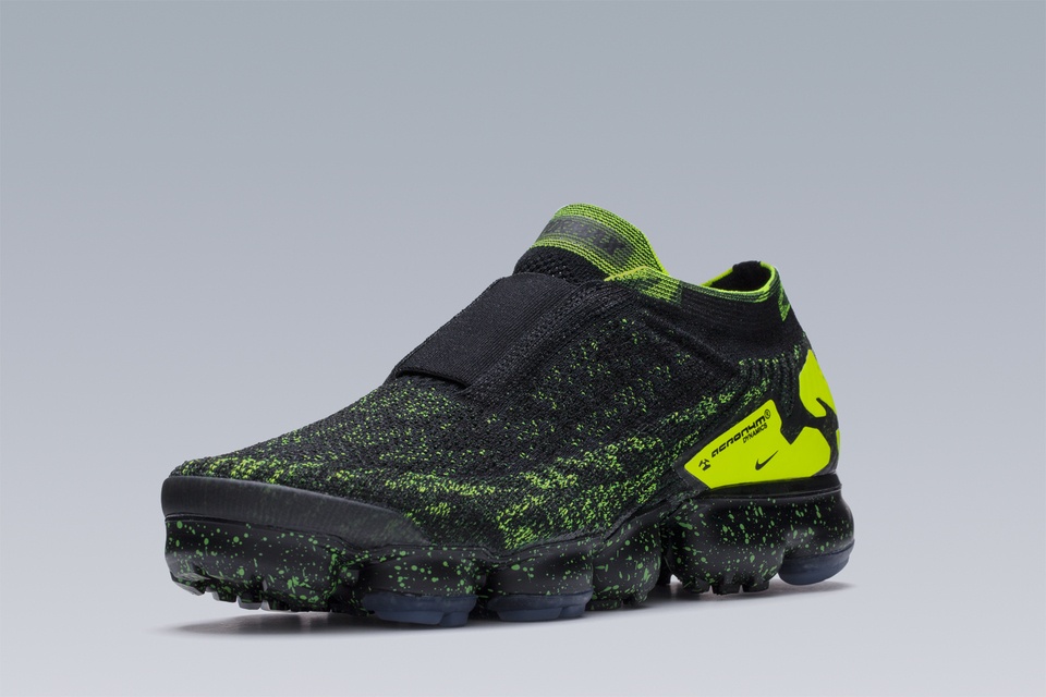 AVM-007 Nike® Air VaporMax Flyknit Moc 2  / Acronym® Black/Volt/Black - 8