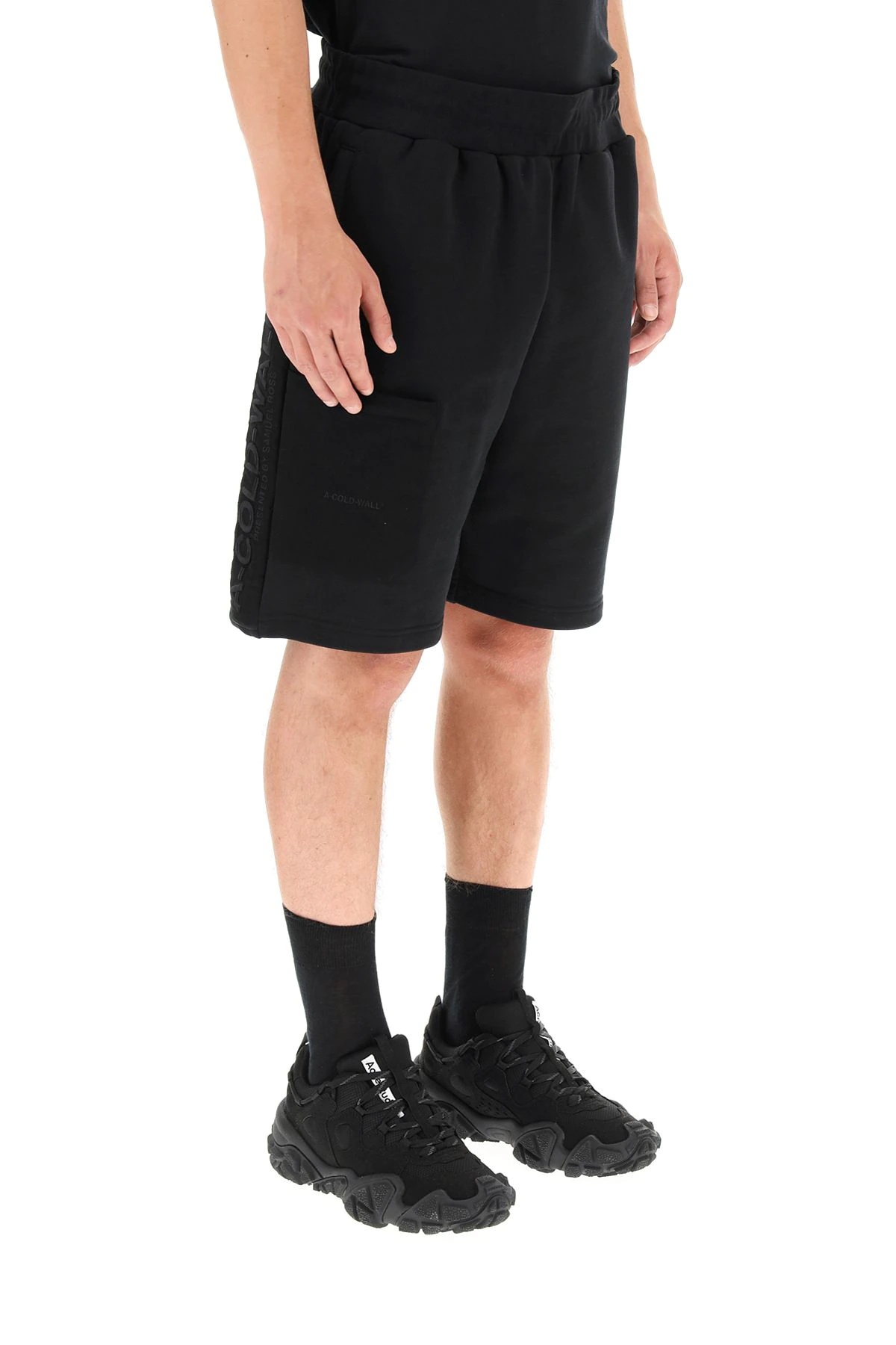 JOGGING SHORTS WITH LOGO PATCH - 3