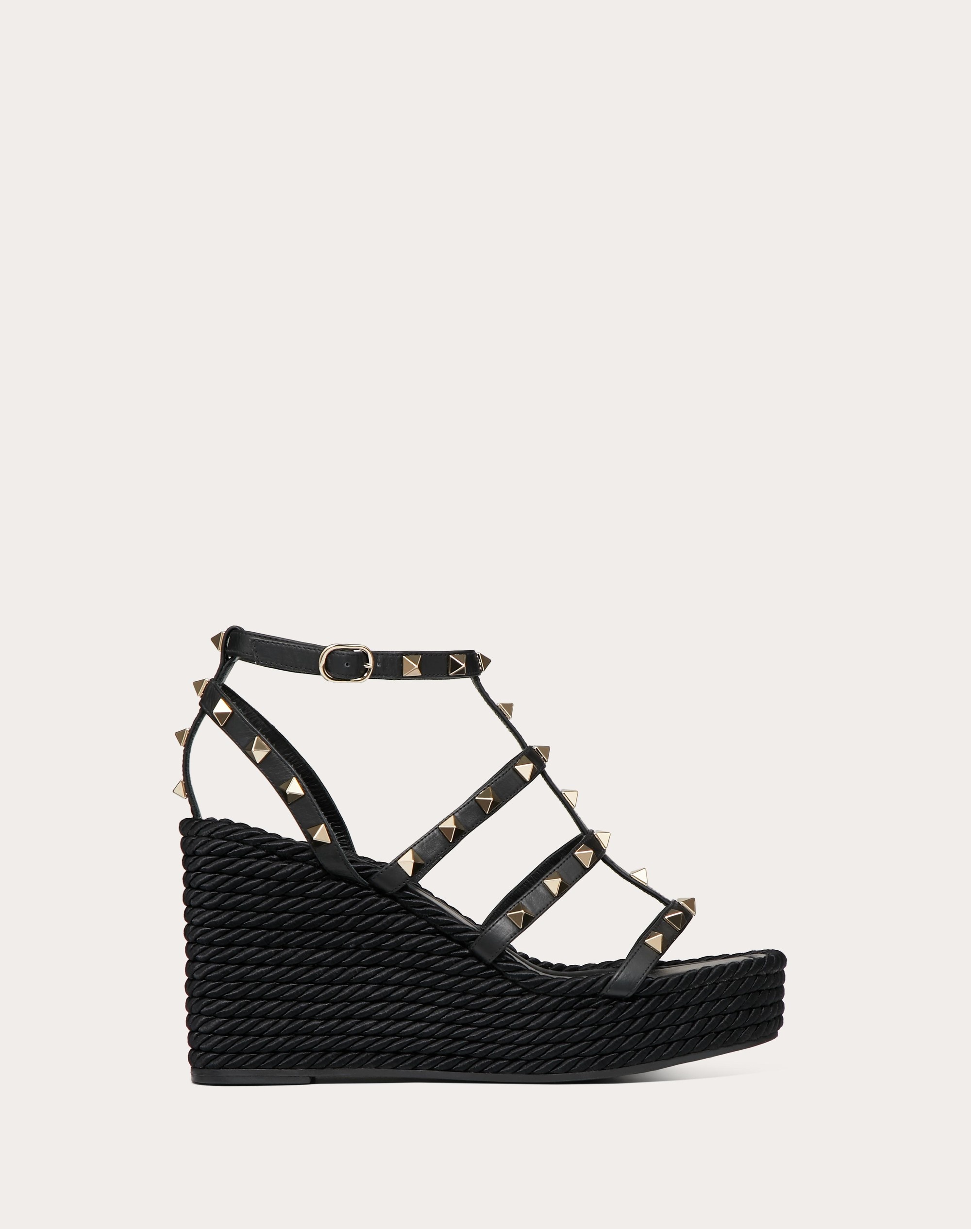 ROCKSTUD ANKLE STRAP WEDGE SANDAL IN CALFSKIN LEATHER 95 MM - 1