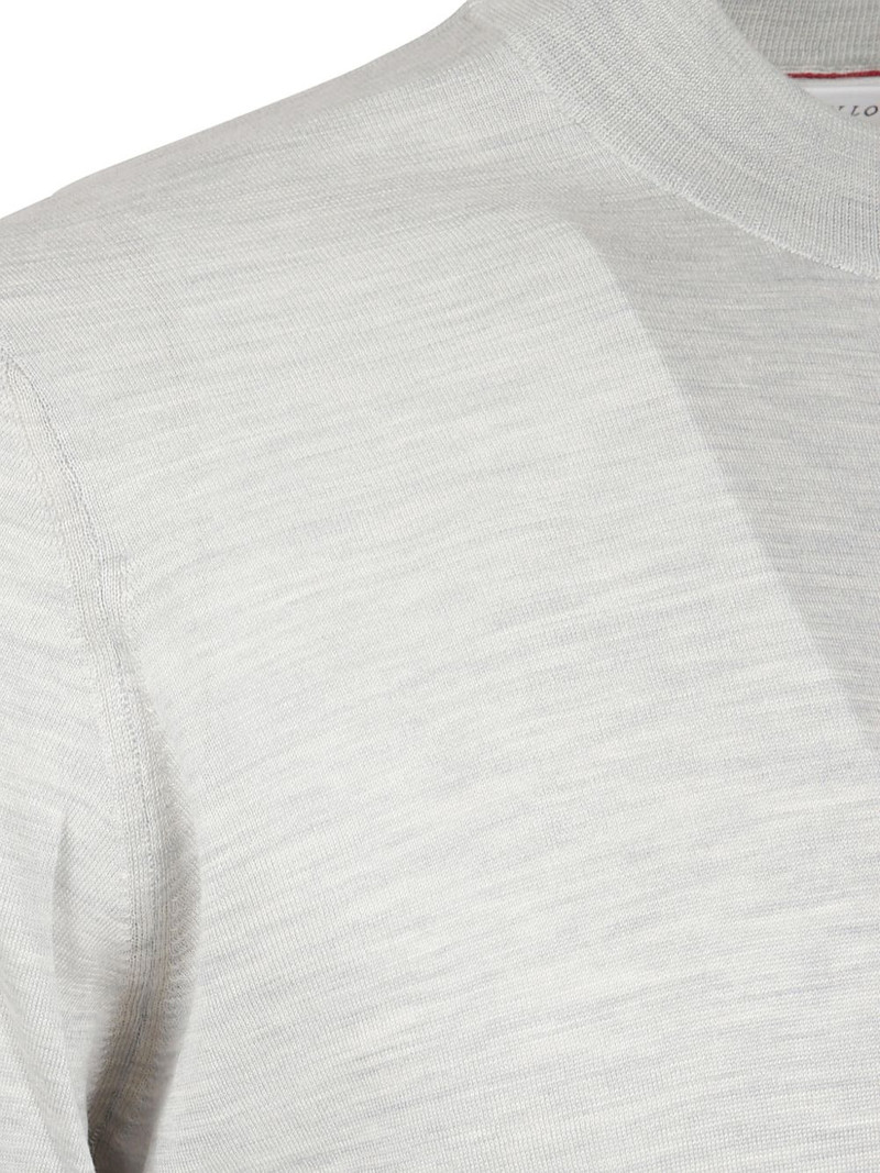crew-neck long-sleeve sweater 3