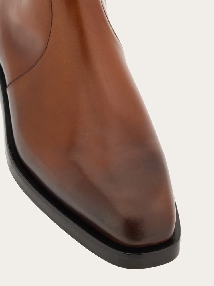 DUAL TONE ANKLE BOOT - 6
